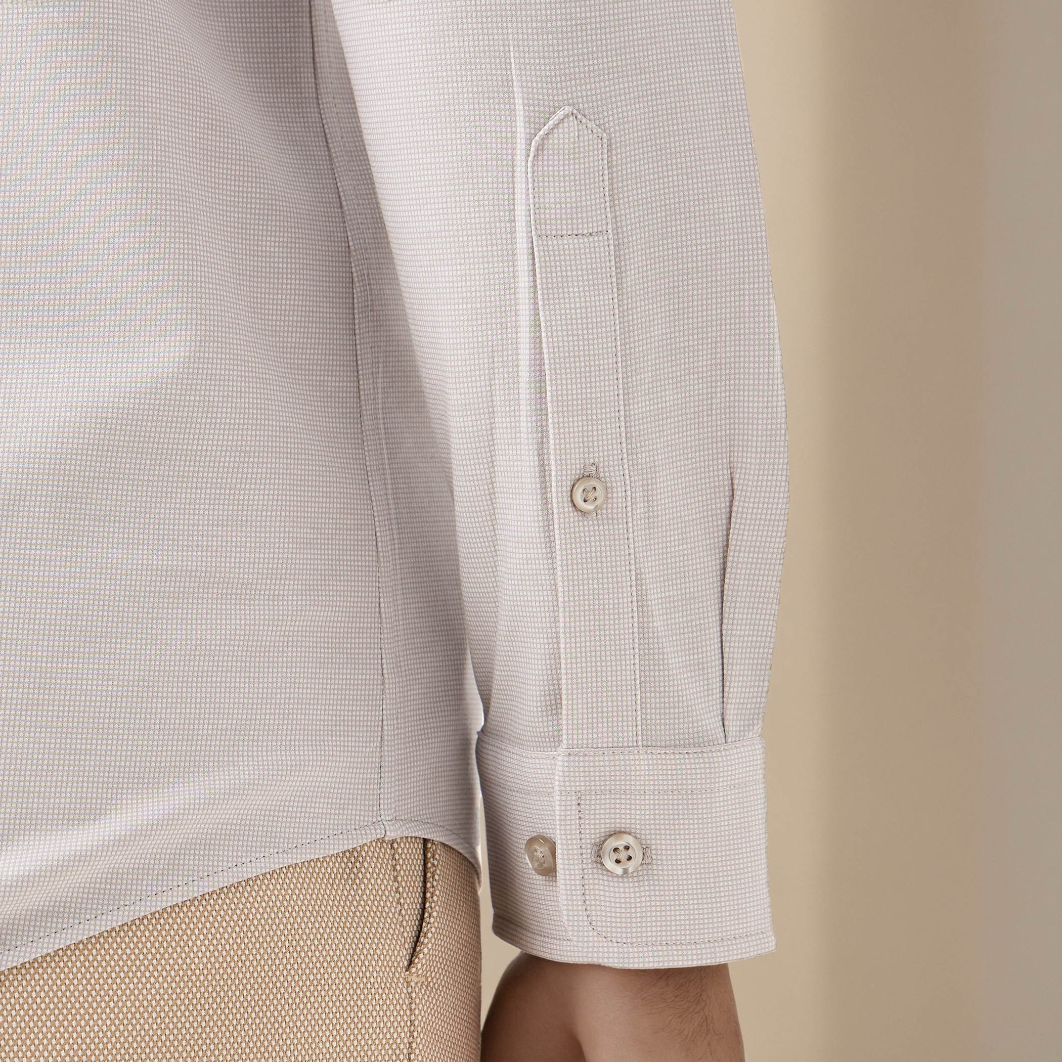 قميص بارز الملمس بقصّة عادية-men-clothing-shirts-image-4