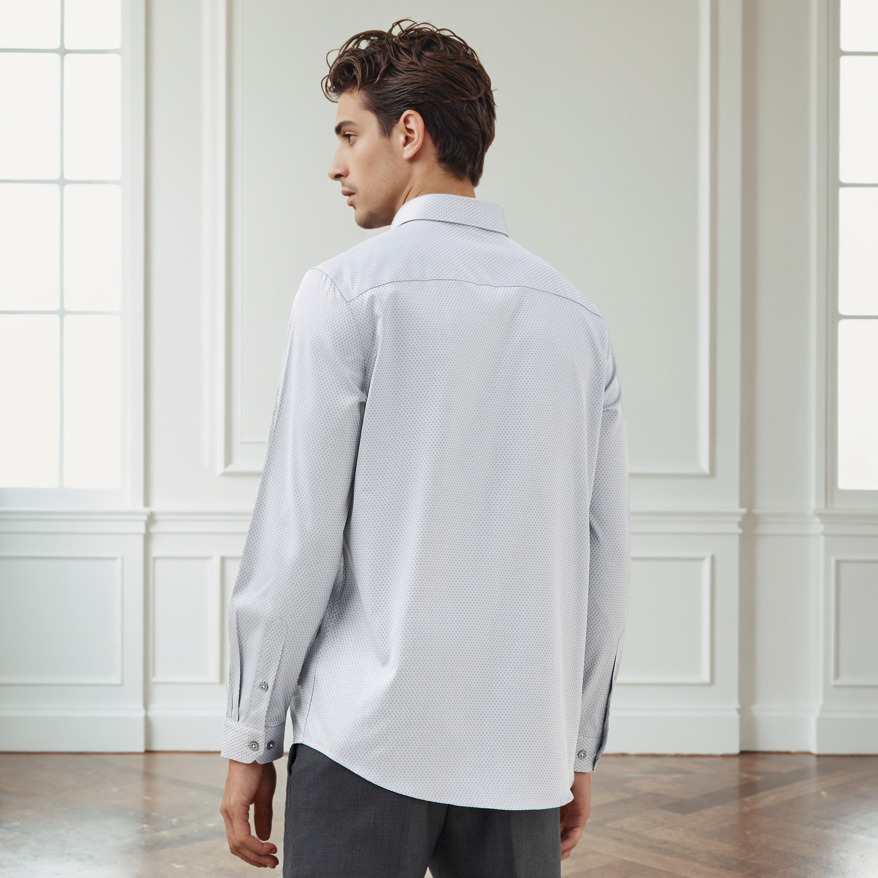 قميص دوبي بقصة عادية وياقة-men-clothing-shirts-image-2