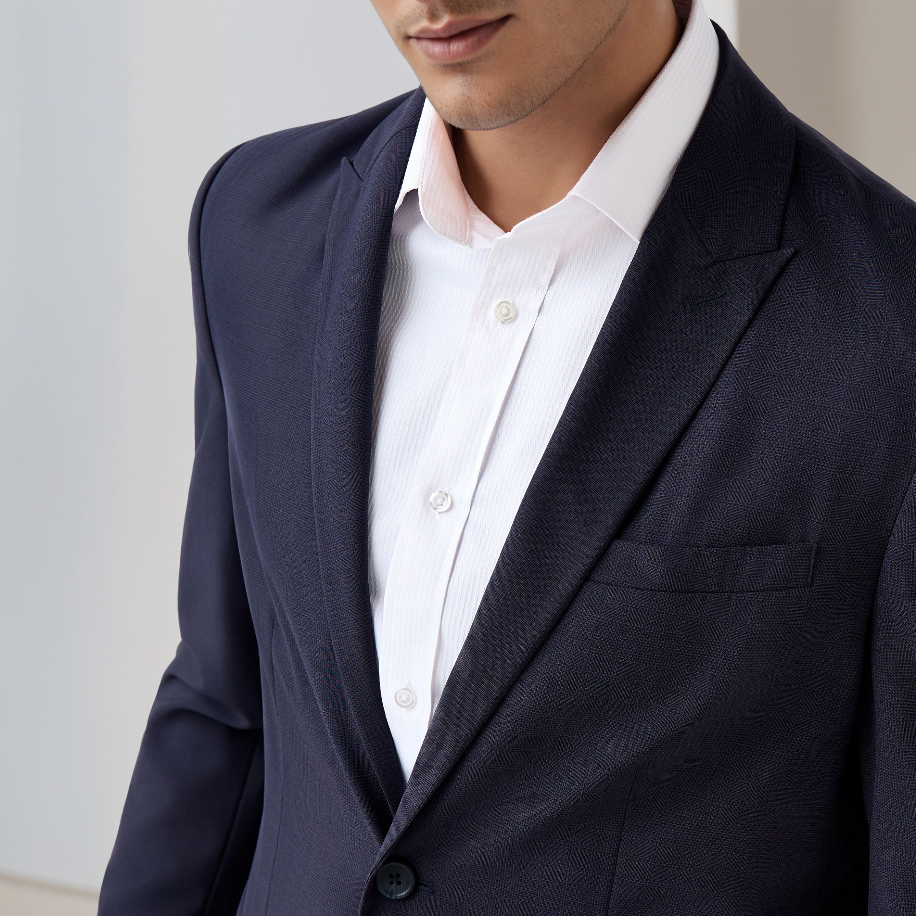 Men Regular Fit Peak Lapel Blazer-men-winterwear-jacketsandblazers-image-4