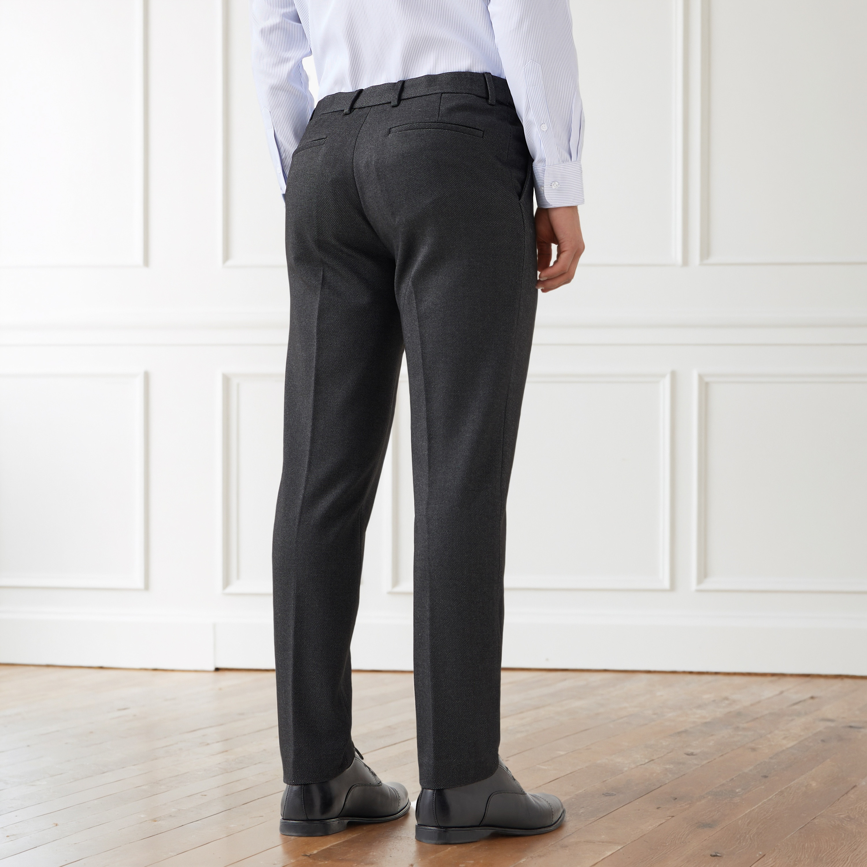 بنطلون رسمي تويل بقصة ضيقة وخصر مرن وملمس بارز-men-clothing-bottoms-trousersandchinos-trousers-image-3