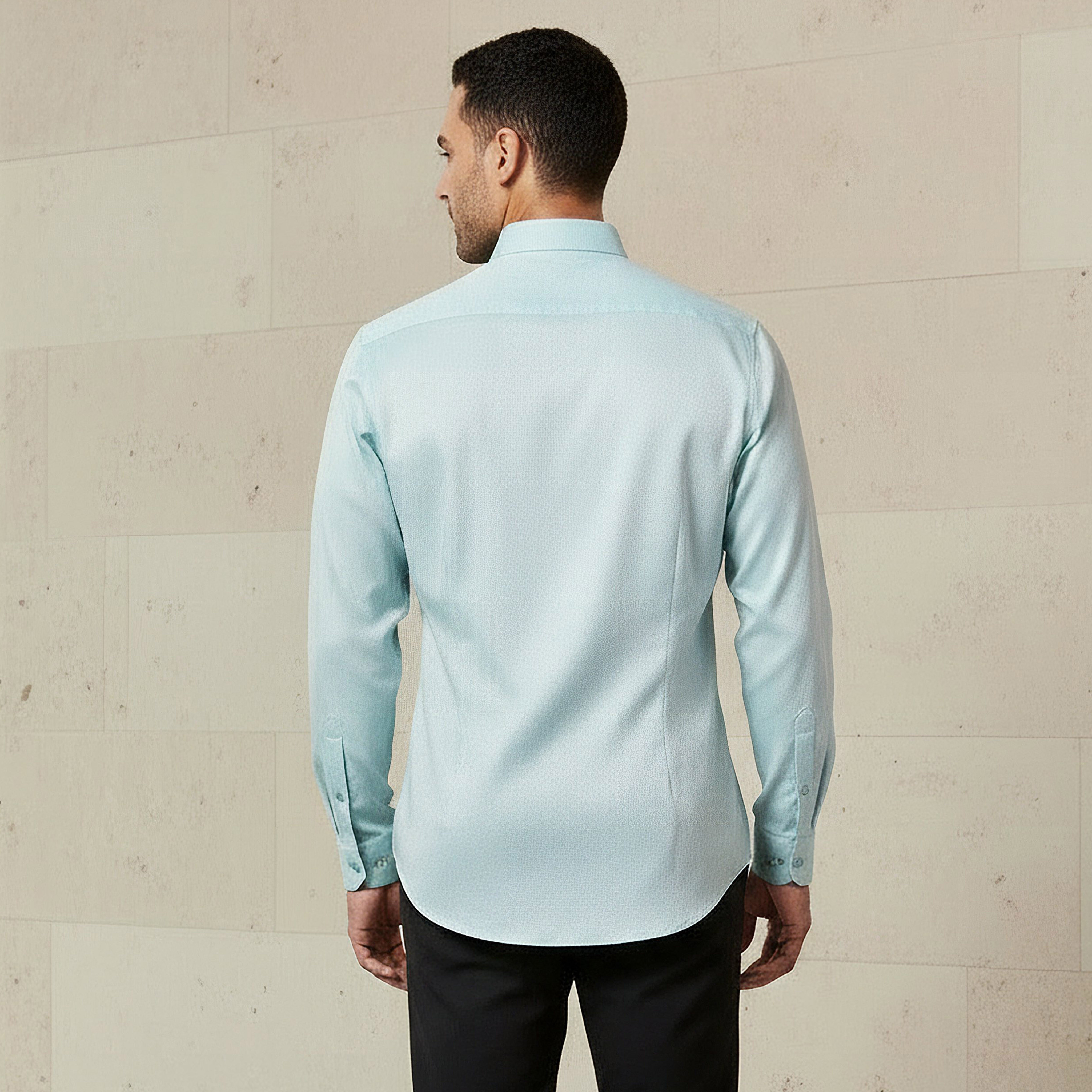 قميص رجالي بارز الملمس بقصة ضيقة وأكمام طويلة وياقة سبريد-men-clothing-shirts-image-3