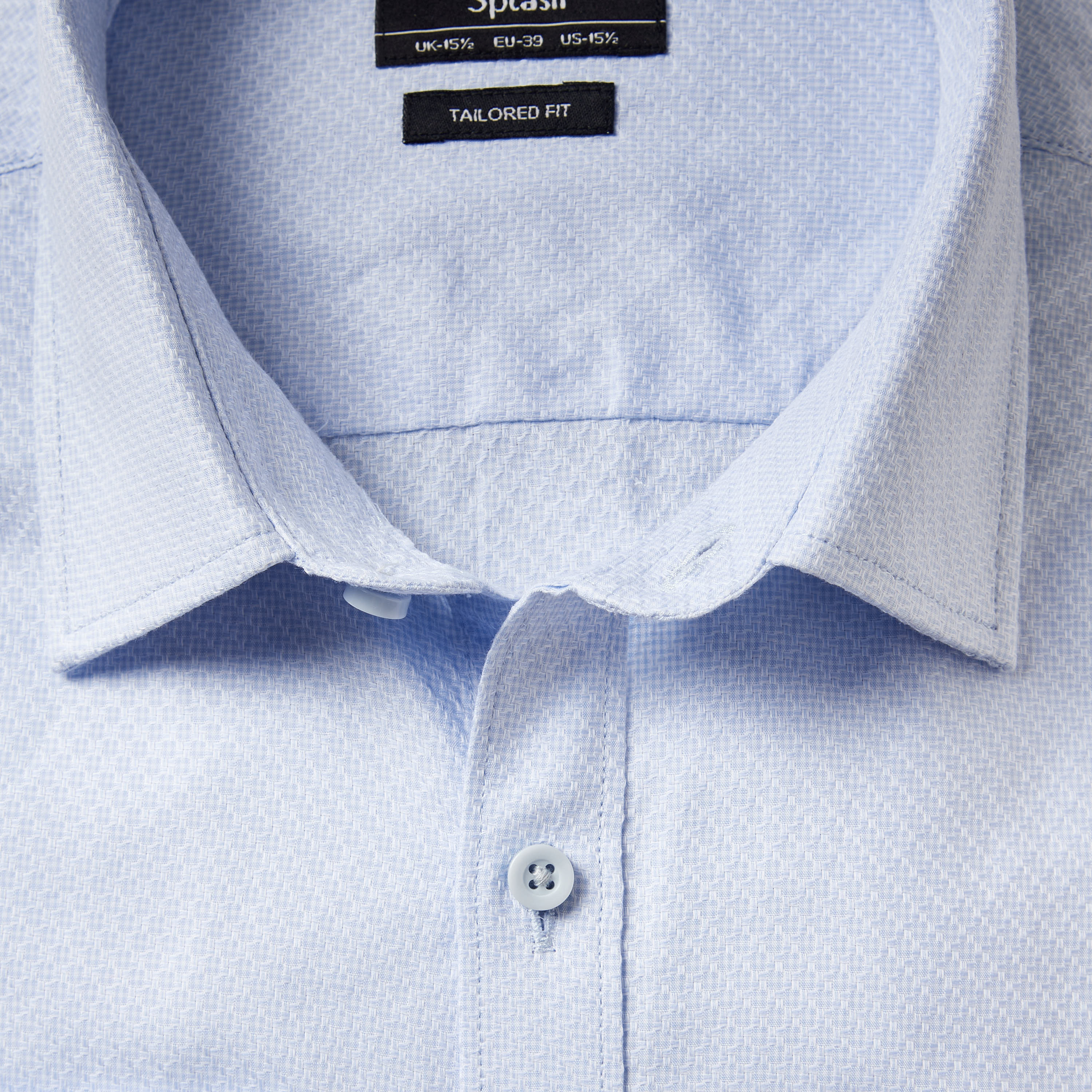 قميص بارز الملمس بقصة عادية وياقة وأكمام طويلة للرجال-men-clothing-shirts-image-6