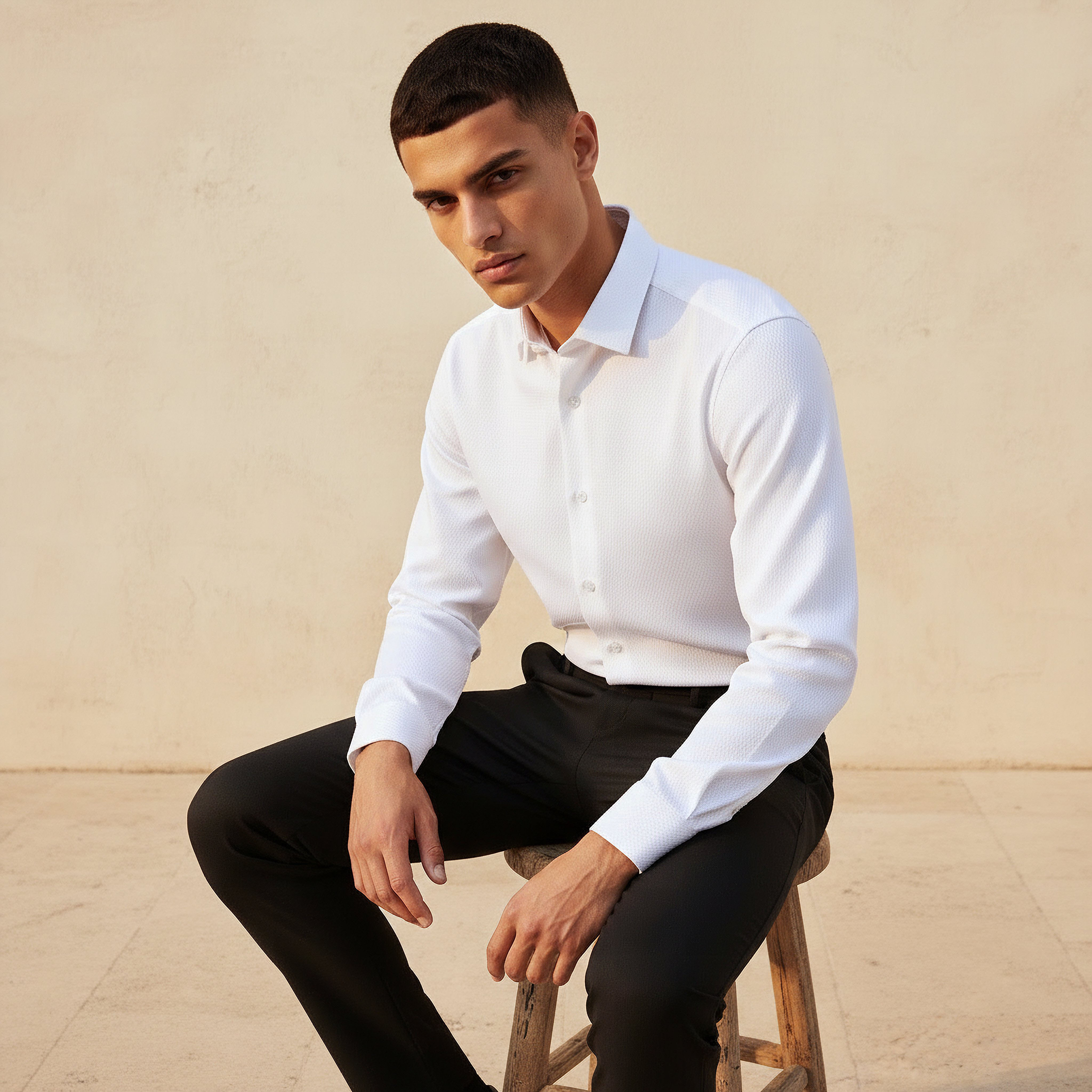 قميص بقصة عادية وياقة وملمس بارز وأكمام طويلة للرجال-men-clothing-shirts-image-6