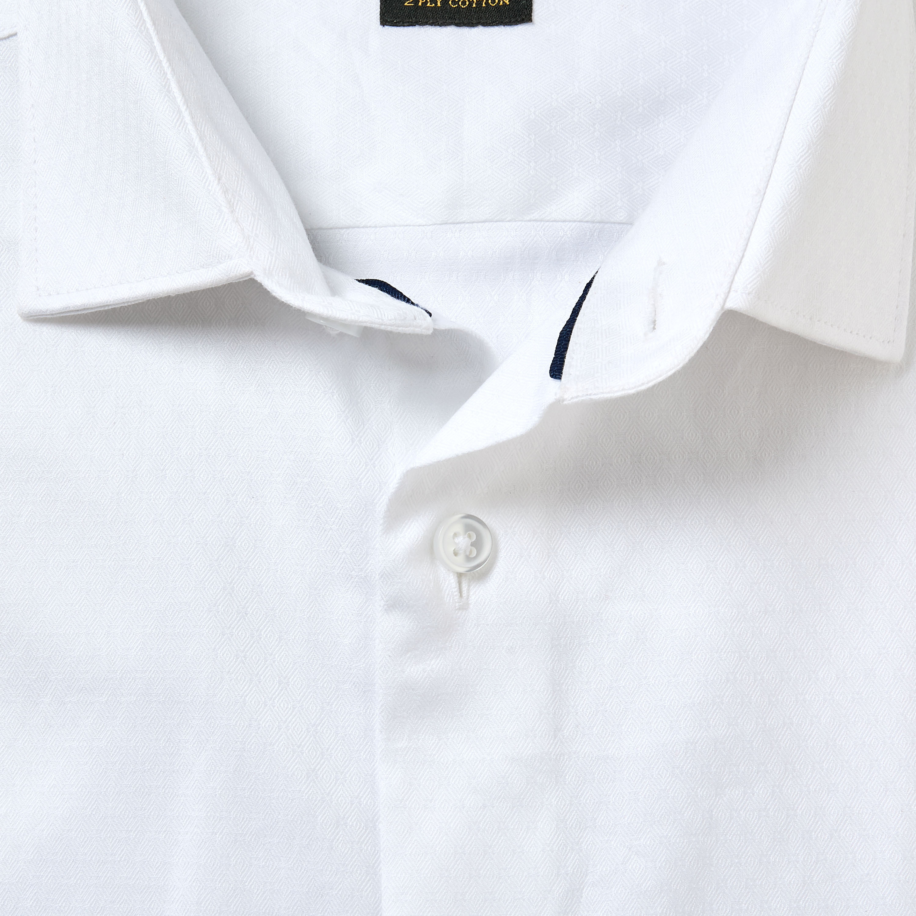قميص بقصة عادية وياقة وملمس بارز وأكمام طويلة للرجال-men-clothing-shirts-image-7