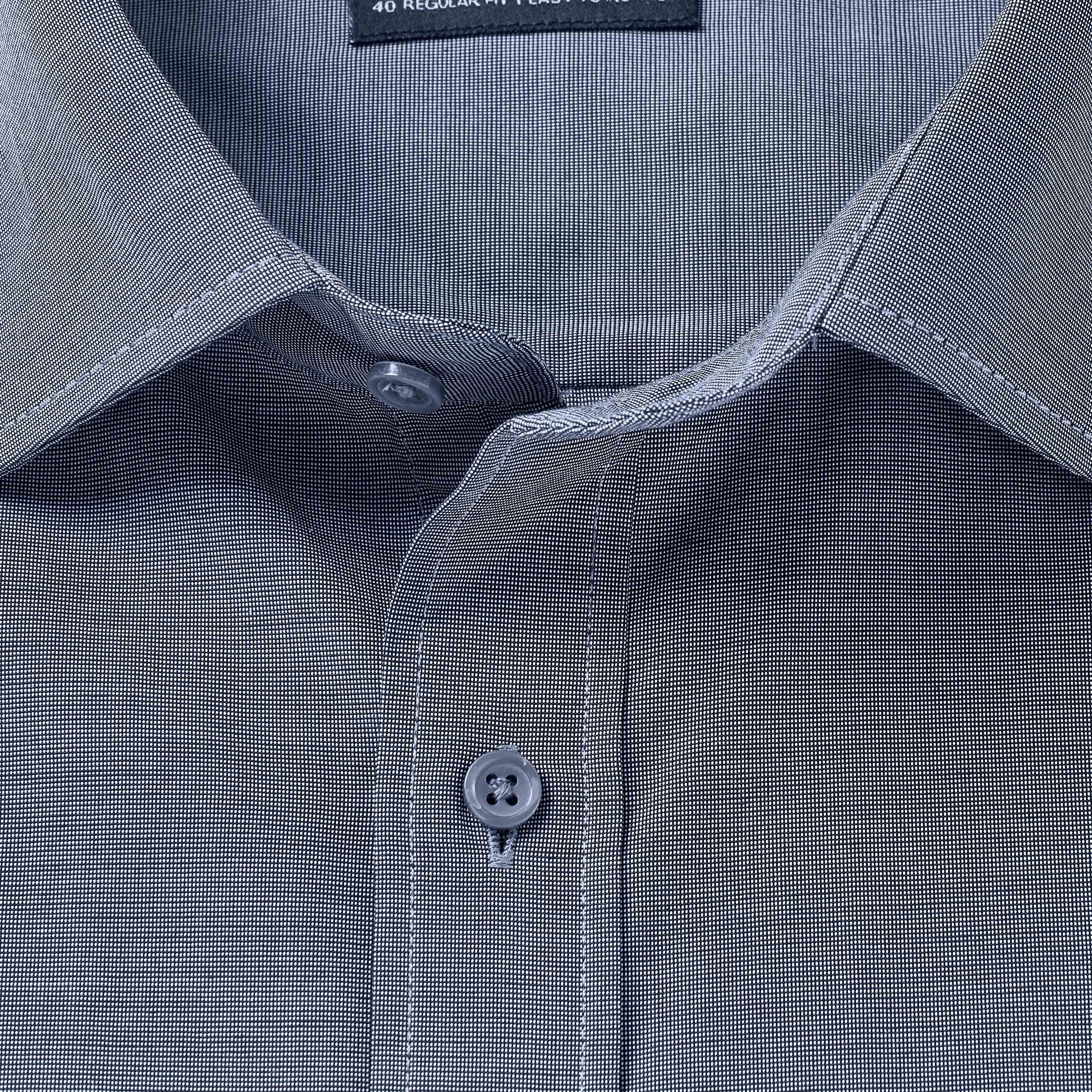 قميص بارز الملمس بأكمام طويلة وقصة وياقة مريحة-men-clothing-shirts-image-7