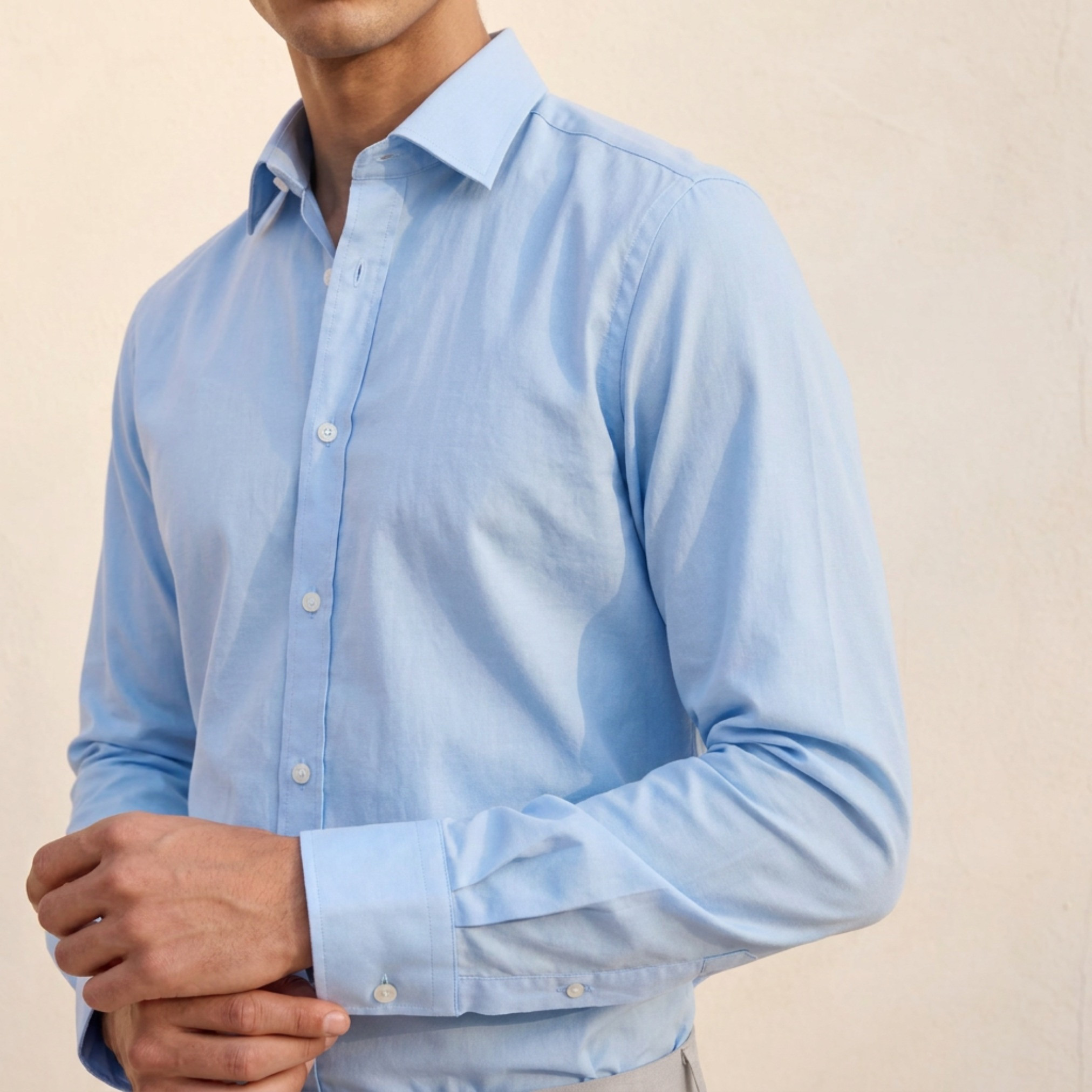 قميص بارز الملمس بأكمام طويلة وقصة وياقة مريحة-men-clothing-shirts-image-6