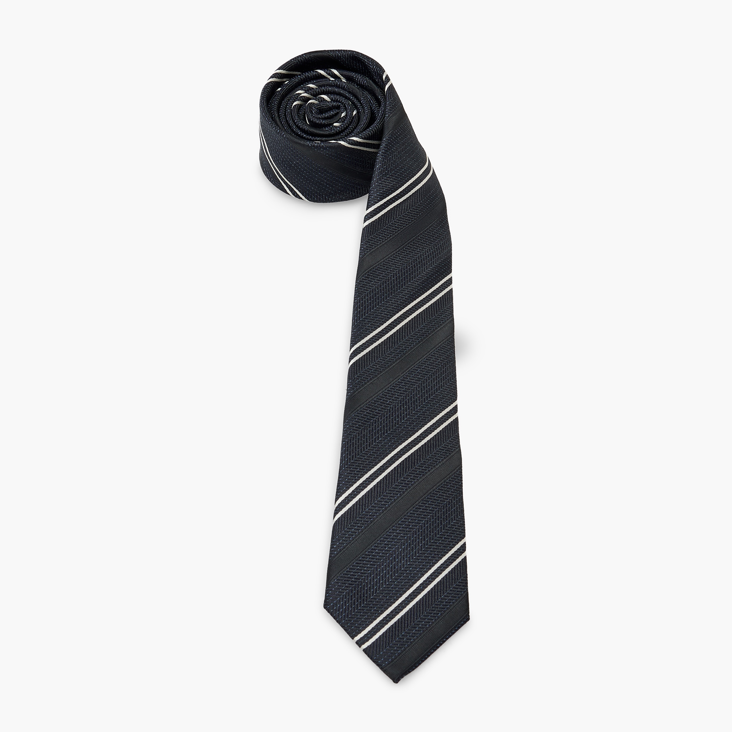 ربطة عنق رسمية مخططة للرجال-men-tiesandcufflinks-pocketsquares-image-2