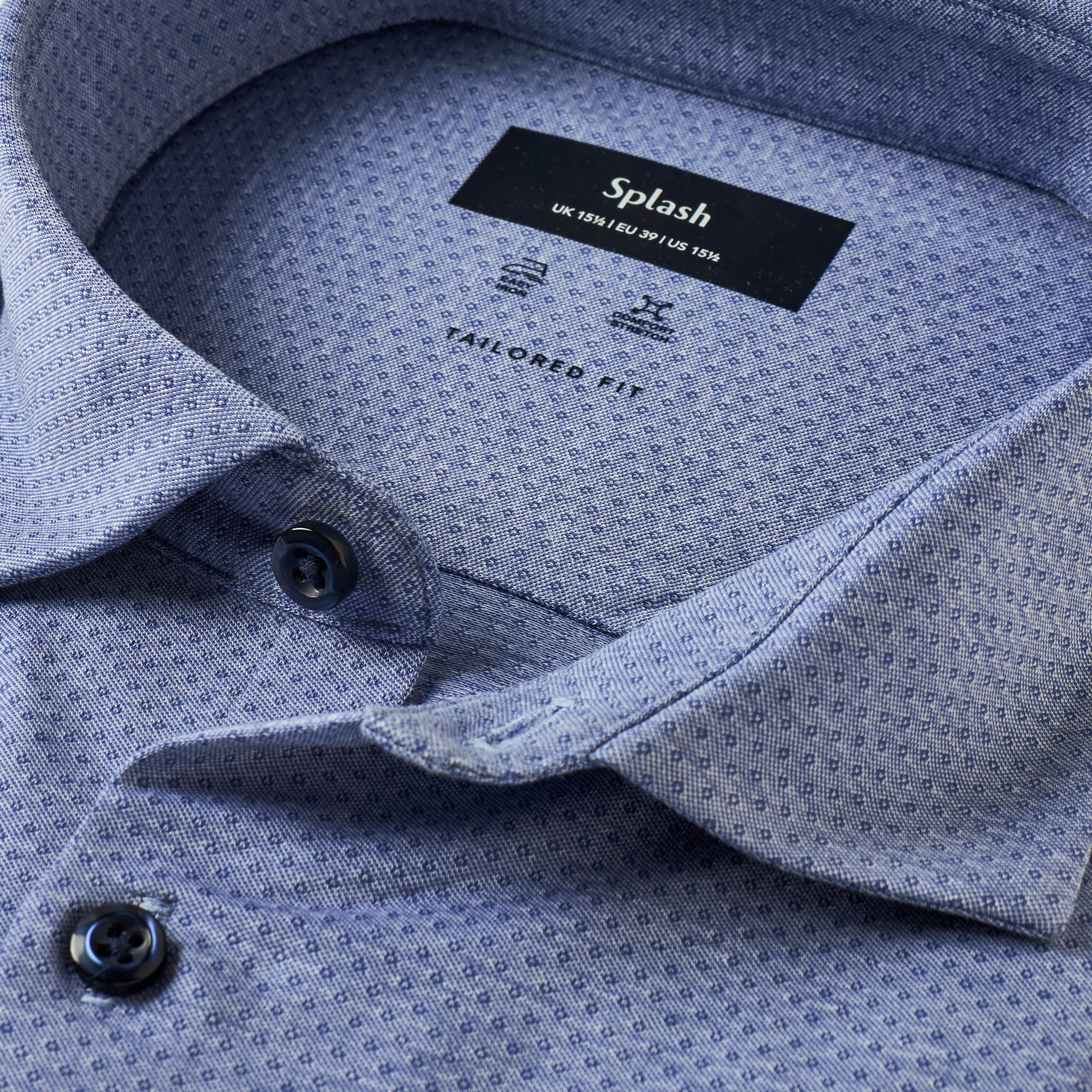 قميص بارز الملمس بقصة وياقة عادية وأكمام طويلة-men-clothing-shirts-image-2