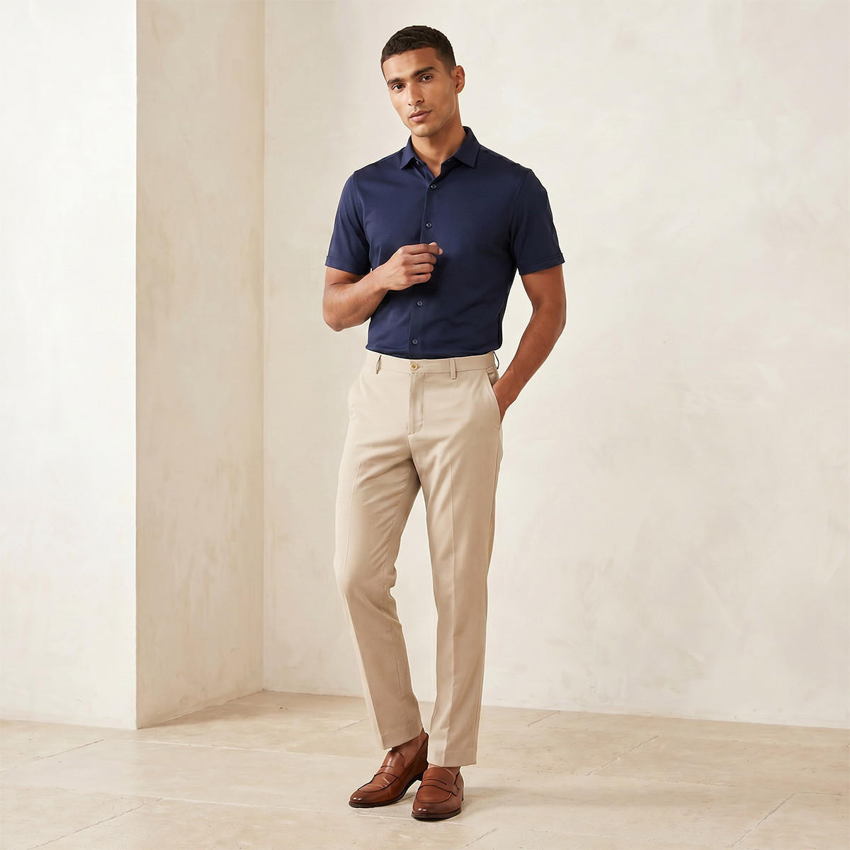 قميص بياقة كلاسيكية وقصة عادية وأكمام قصيرة-men-clothing-shirts-image-4