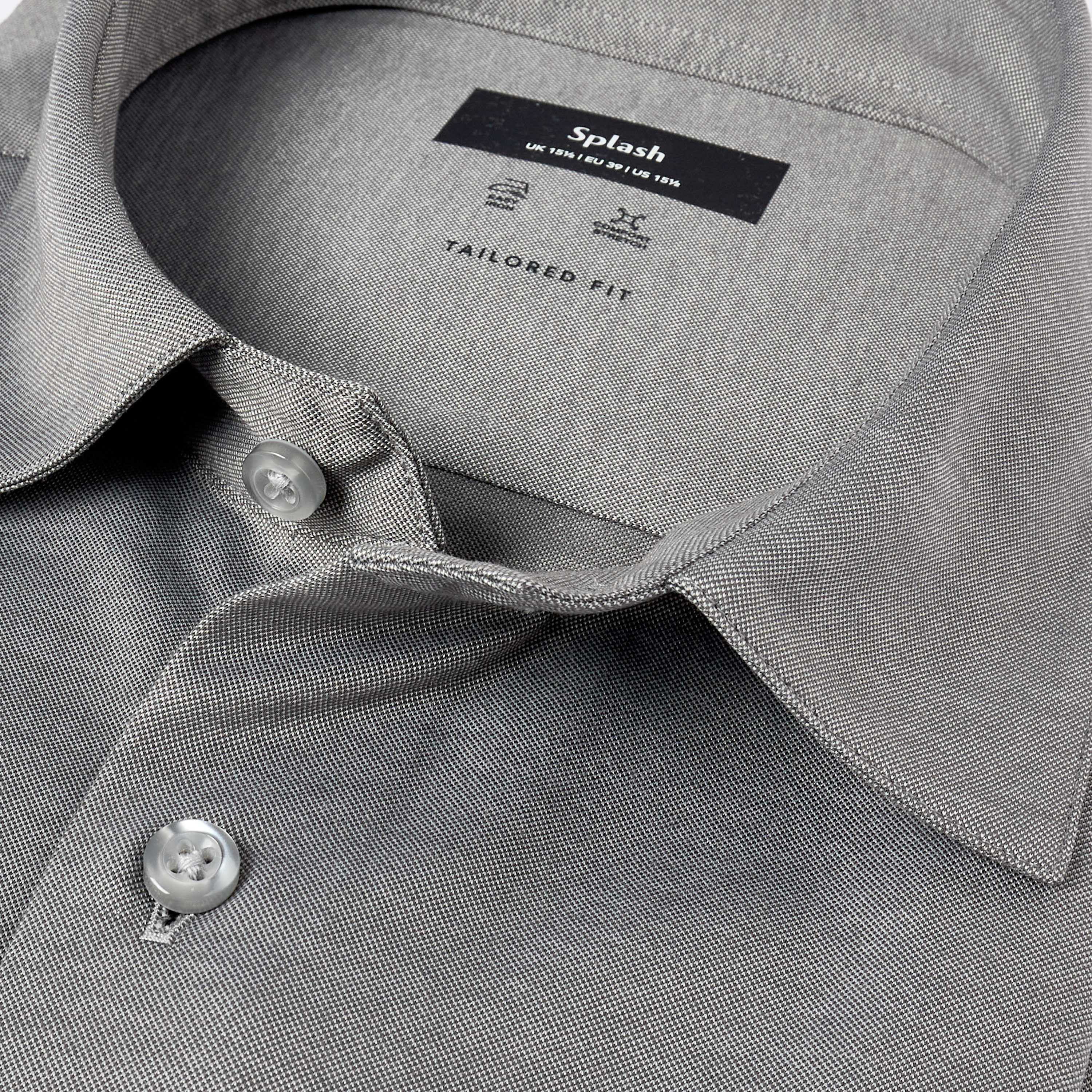قميص بياقة كلاسيكية وقصة عادية وأكمام قصيرة-men-clothing-shirts-image-2