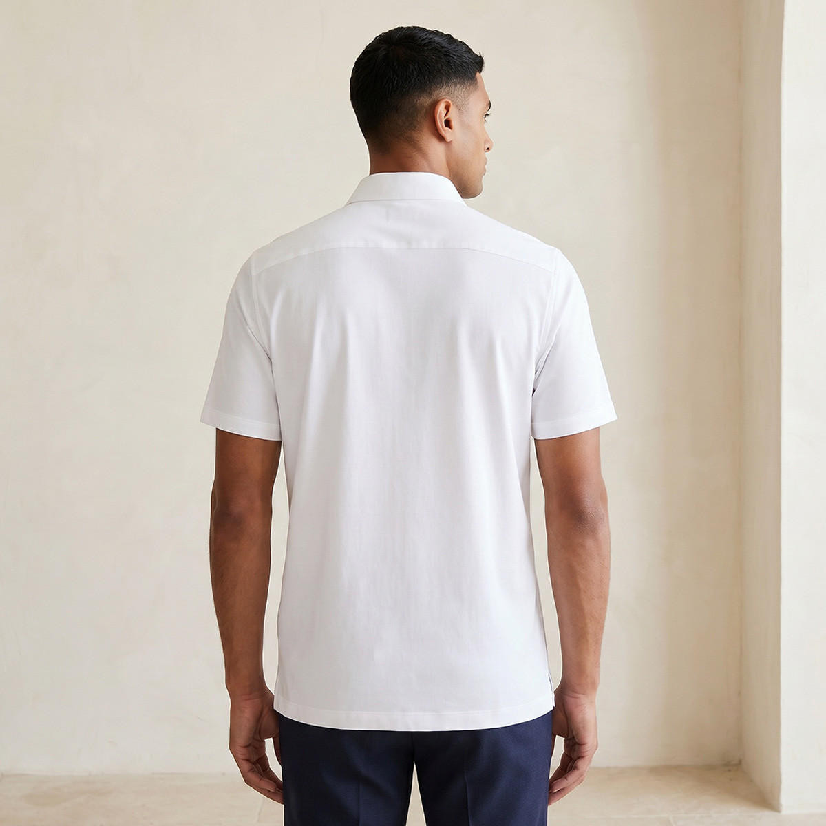 قميص بياقة كلاسيكية وقصة عادية وأكمام قصيرة-men-clothing-shirts-image-3