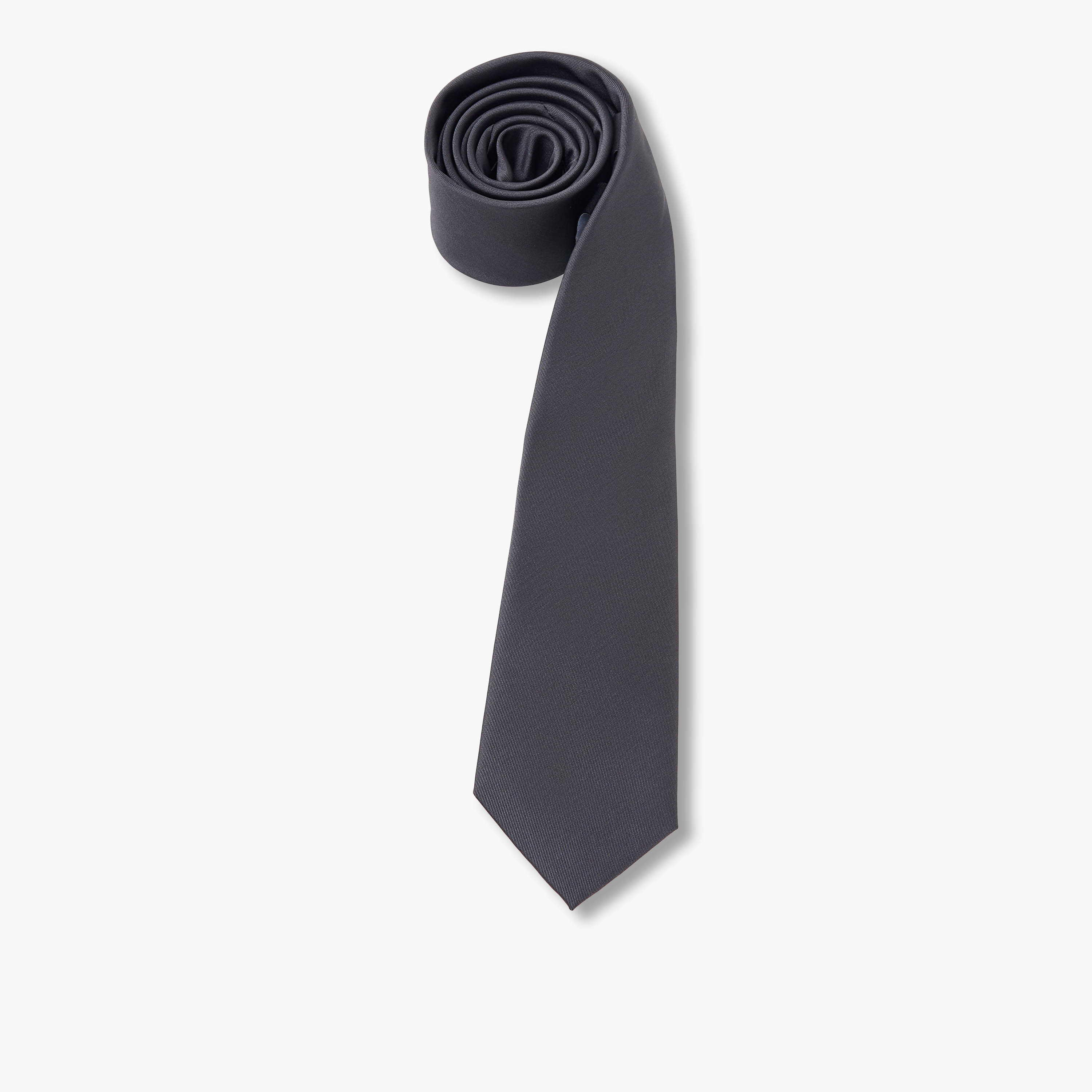 ربطة عنق رجالي بقصة سليم-men-tiesandcufflinks-pocketsquares-image-2