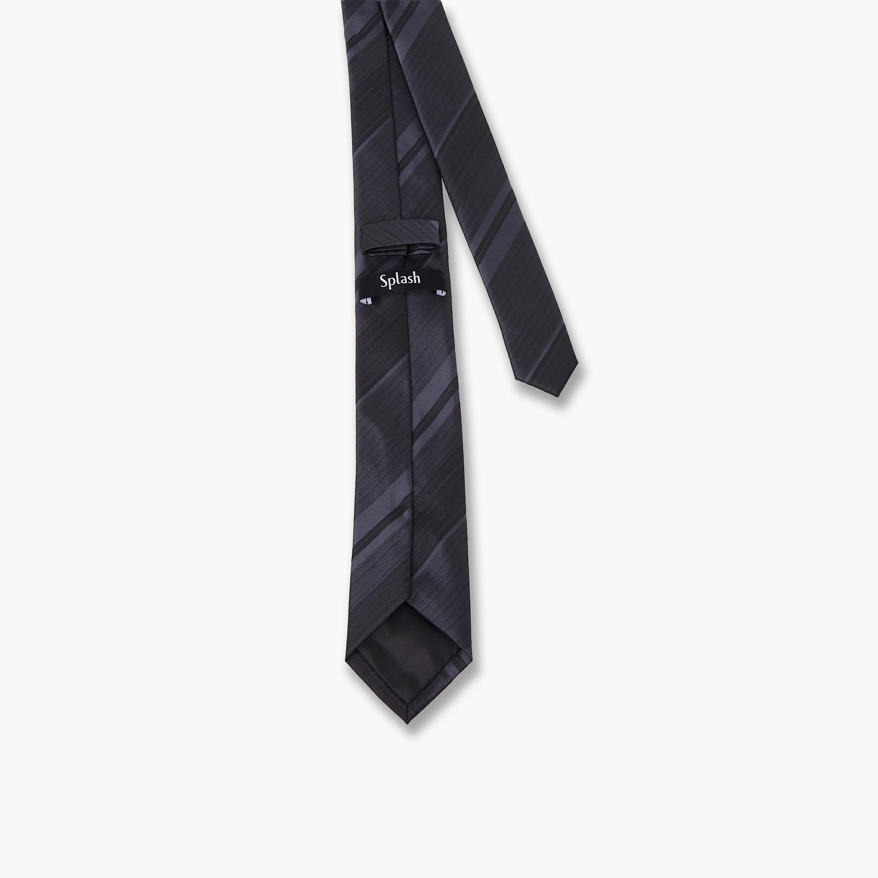 ربطة عنق مقلم-men-tiesandcufflinks-pocketsquares-image-3