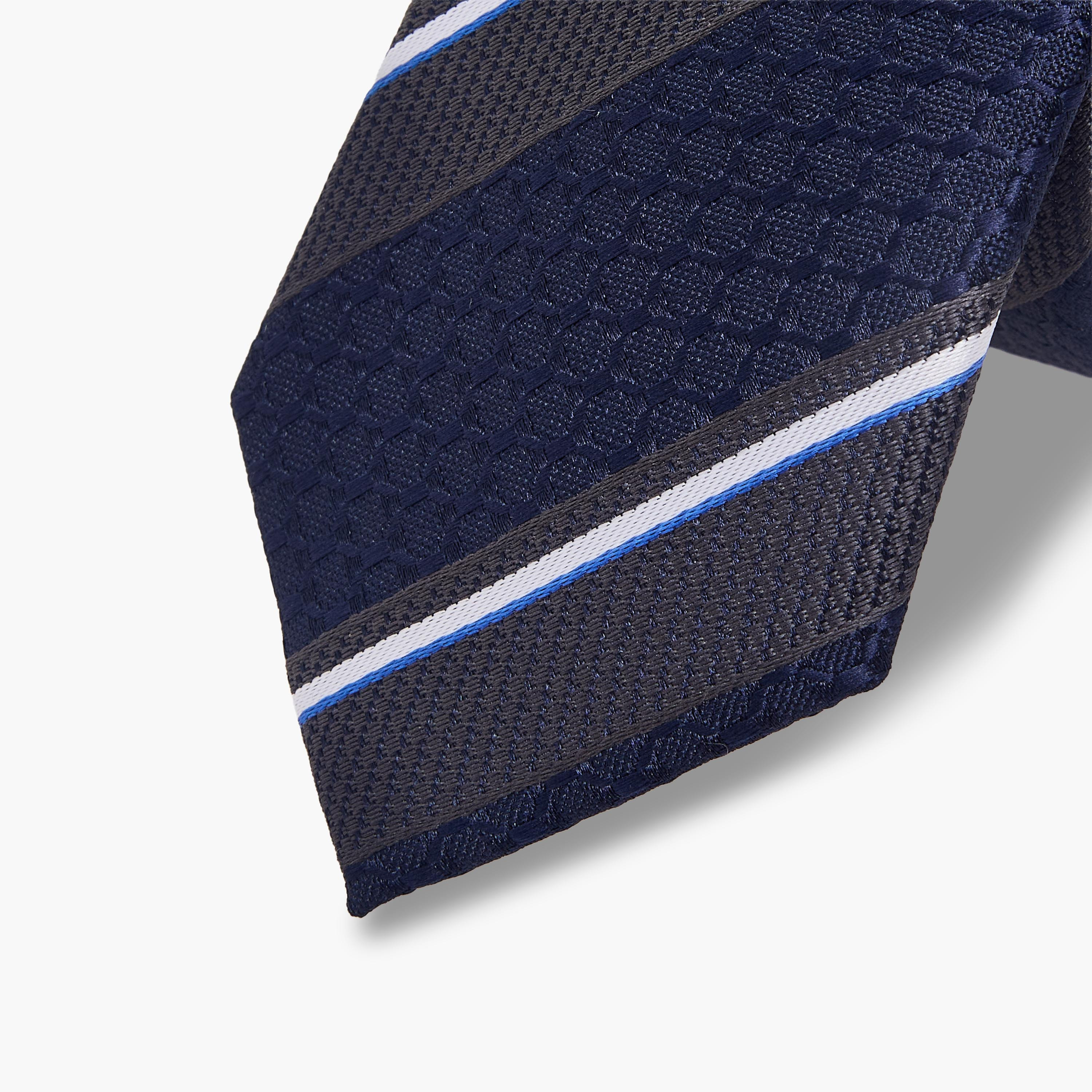 ربطة عنق مقلم-men-tiesandcufflinks-pocketsquares-image-4