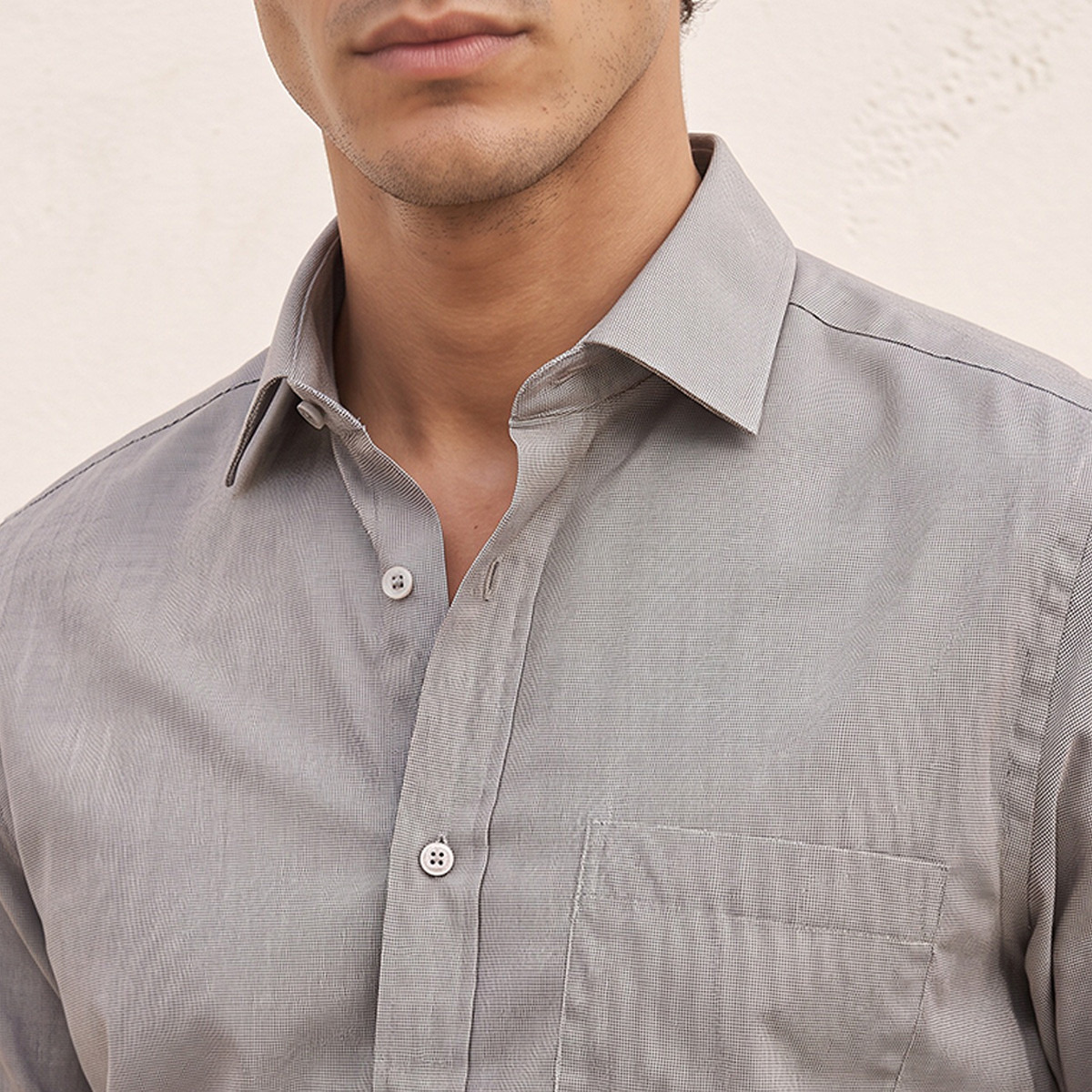 قميص فيلافيل بارز الملمس بقصة عادية وأكمام طويلة-men-clothing-shirts-image-4