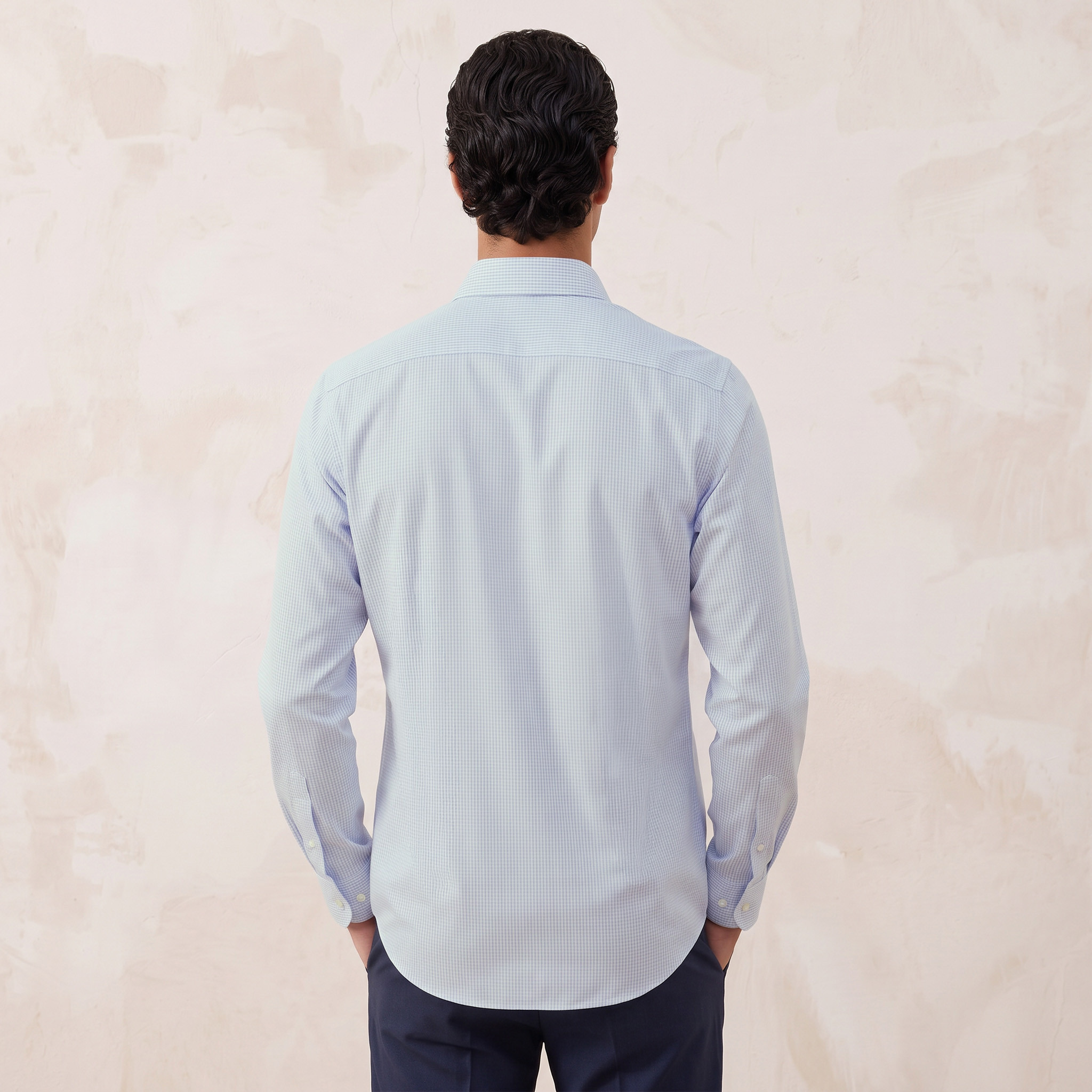 قميص كاروهات بقصّة عادية وأكمام طويلة-men-clothing-shirts-image-3