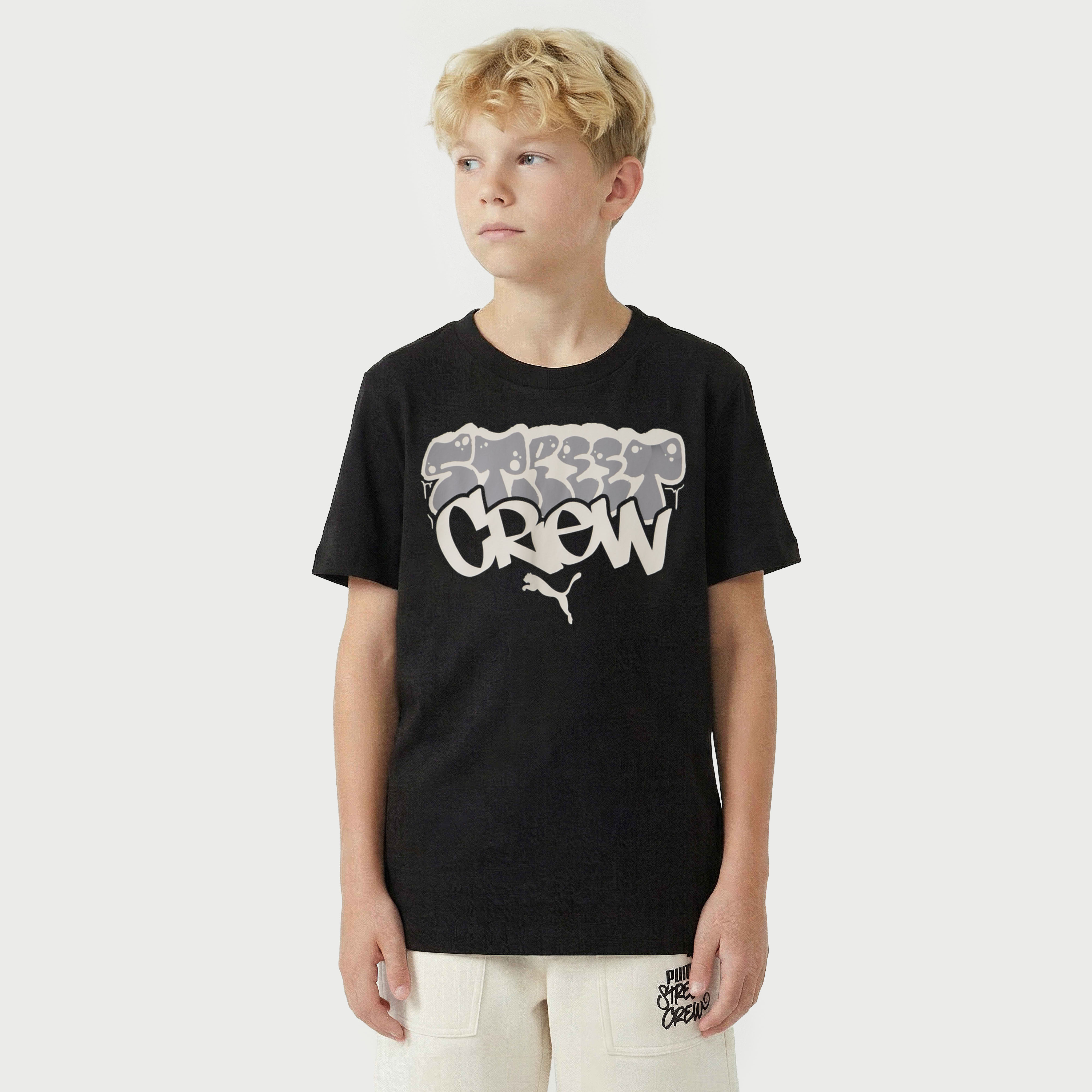 تيشيرت بطبعات جرافيتي وياقة ضيقة وأكمام قصيرة من بوما-sports-boys-clothing-tops-image-1
