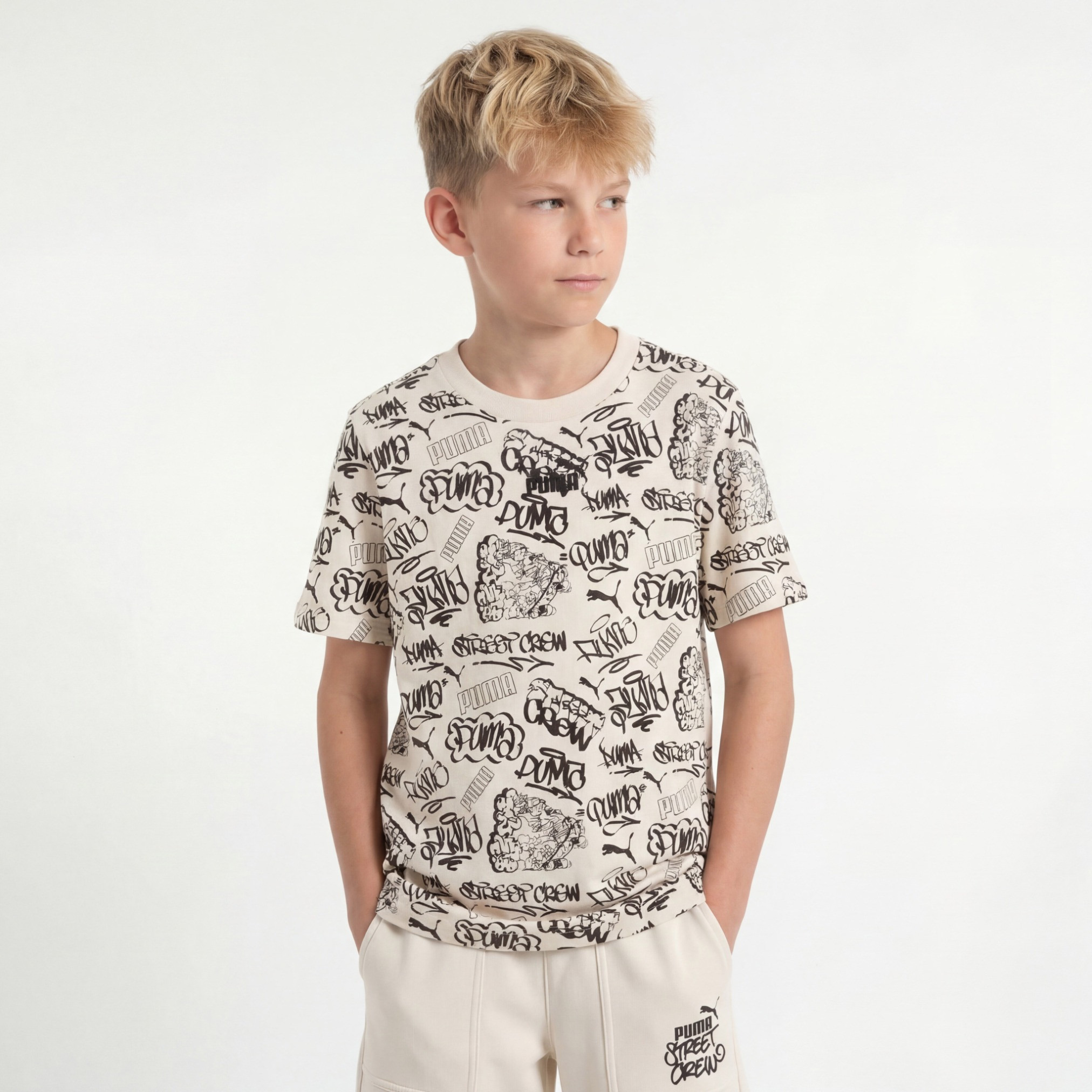 تيشيرت بياقة ضيقة وأكمام قصيرة وطبعات جرافيتي من بوما-sports-boys-clothing-tops-image-5