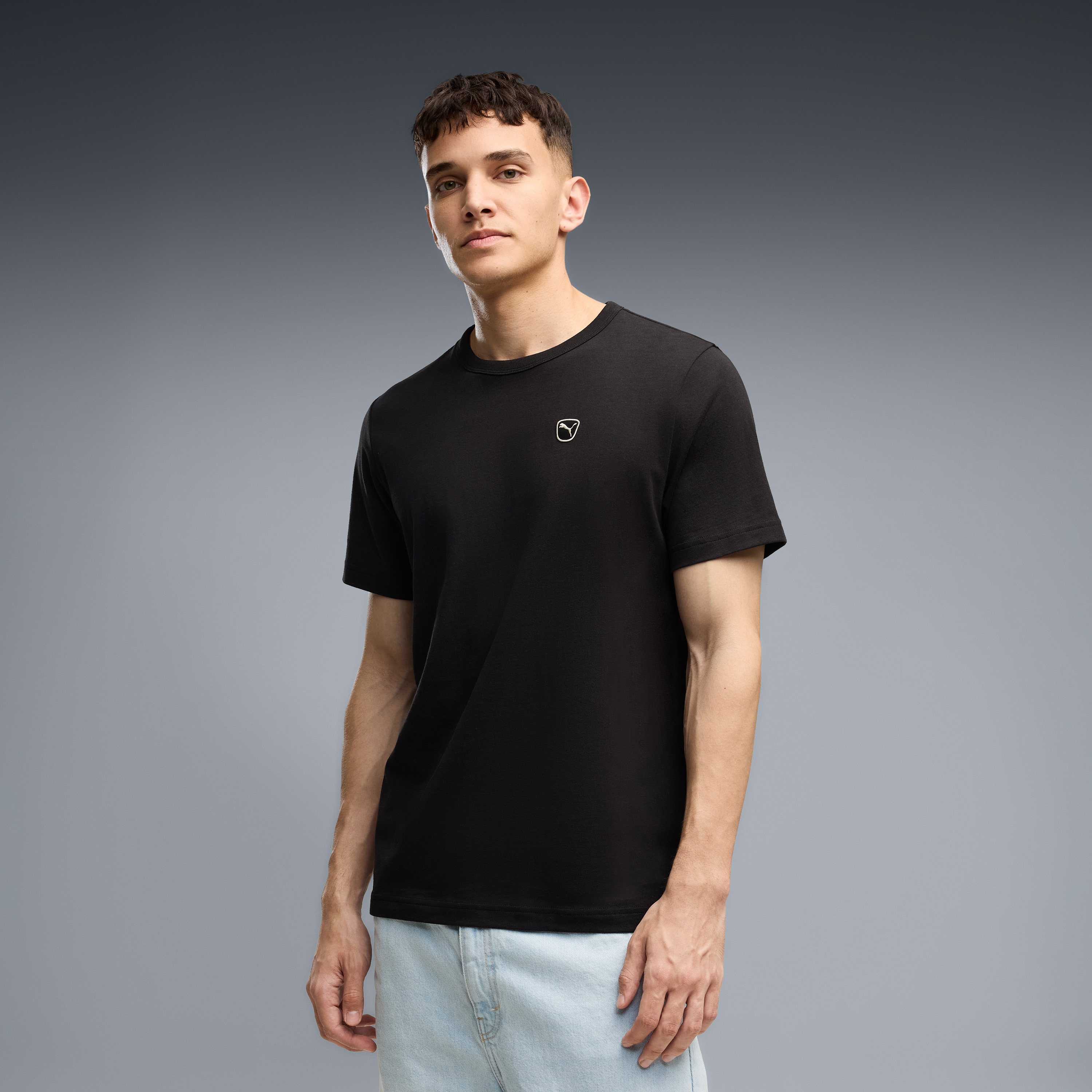 بوما - تيشيرت رجالي أساسي ياقة دائرية-men-clothing-sportswearandactivewear-tshirtsandpolos-image-1