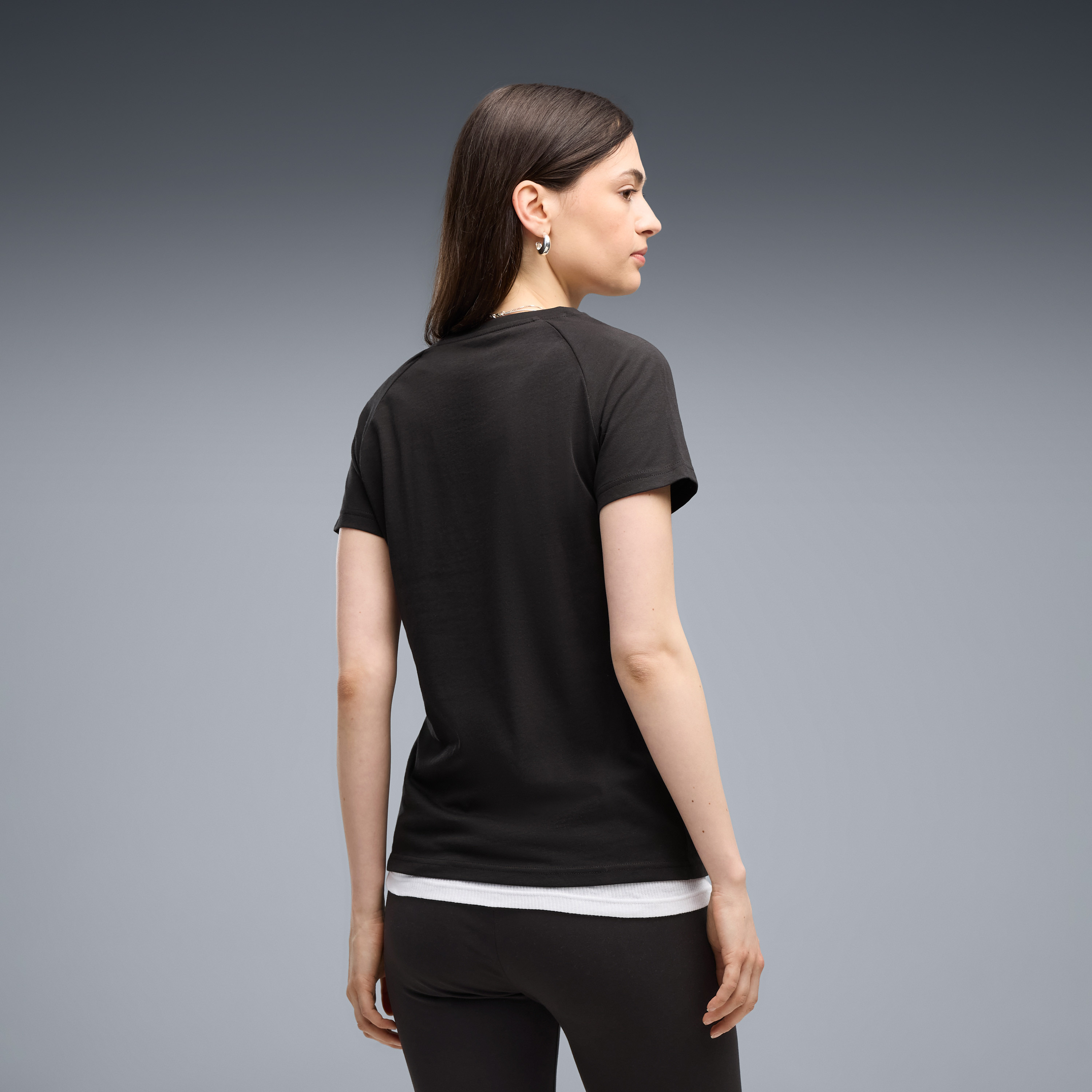 بوما - تيشيرت نسائي أساسي ياقة دائرية لوغو لاب-sports-women-clothing-tshirtsandvests-image-3
