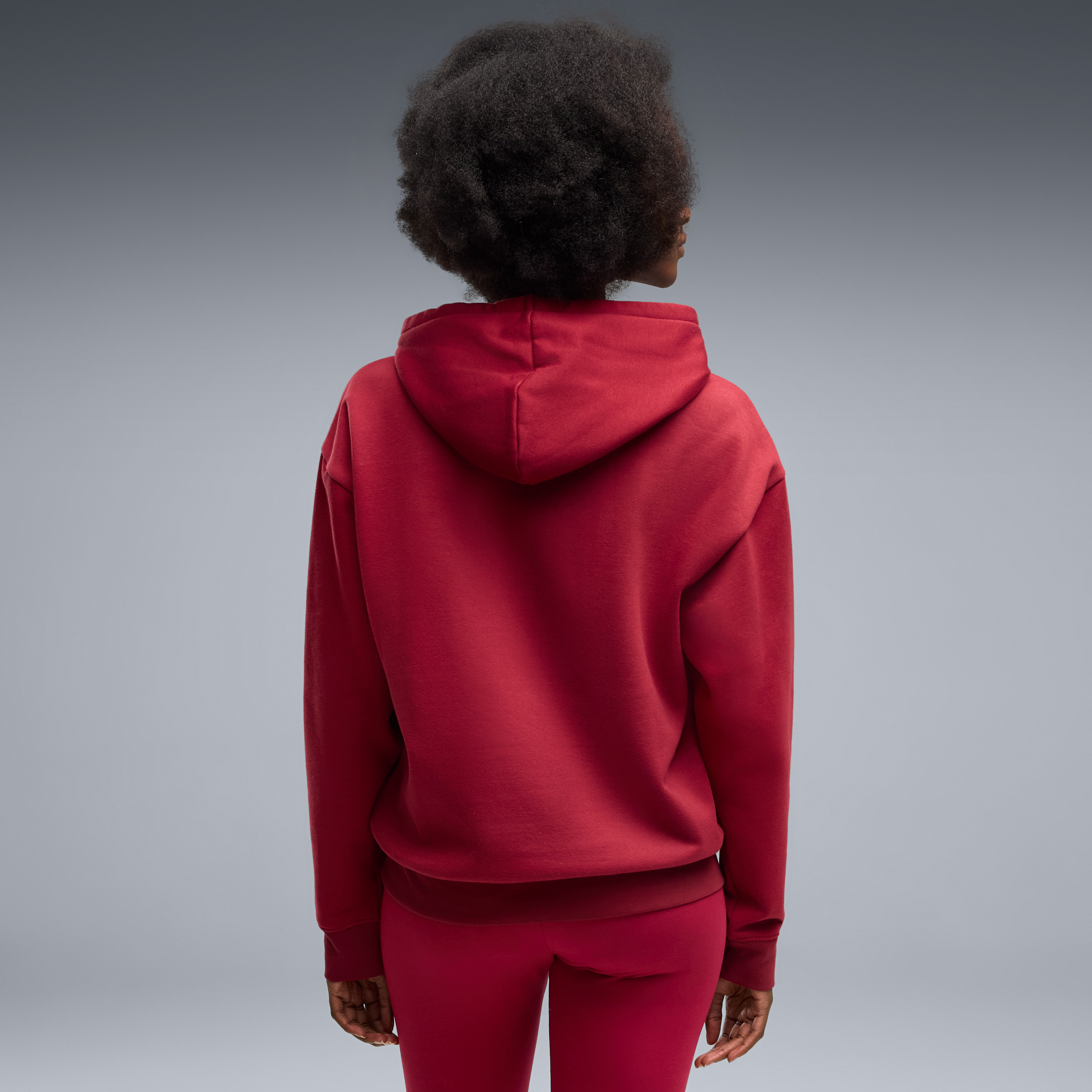 بوما - هودي نسائي أساسي سكريبت مريح-sports-women-clothing-hoodiesandsweatshirts-image-4