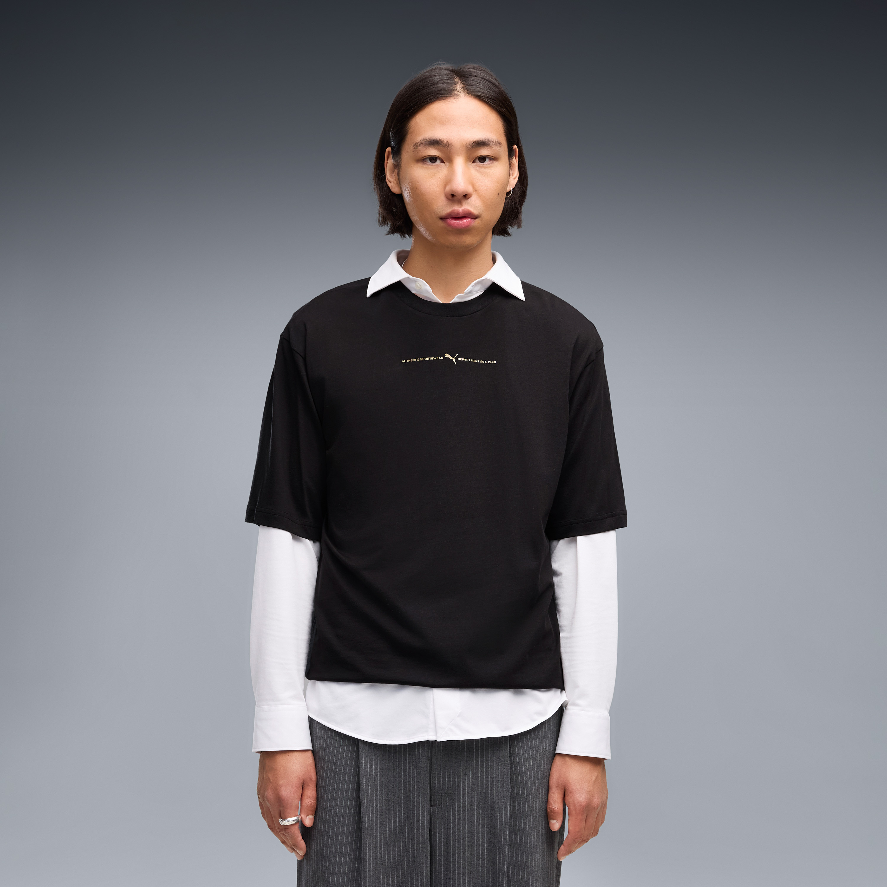 بوما - تيشيرت رجالي برسومات مربعة ورقبة دائرية مزينة برقائق معدنية-men-clothing-sportswearandactivewear-tshirtsandpolos-image-1