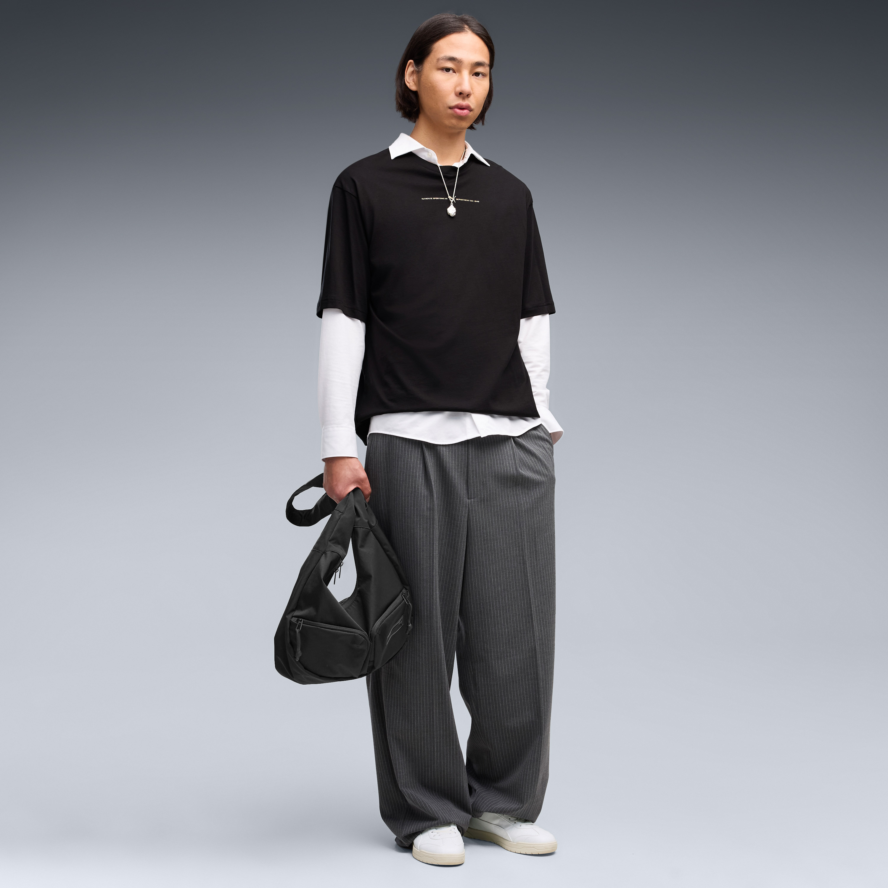 بوما - تيشيرت رجالي برسومات مربعة ورقبة دائرية مزينة برقائق معدنية-men-clothing-sportswearandactivewear-tshirtsandpolos-image-2