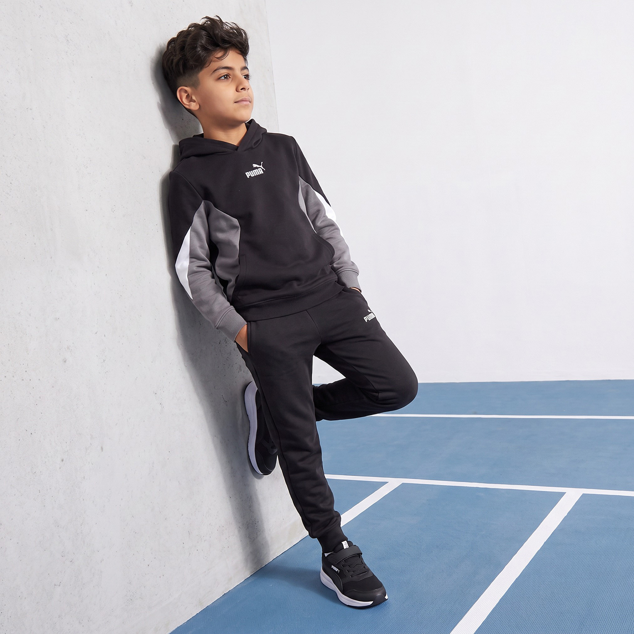PUMA Colorblock Hooded Sweatshirt with Long Sleeves-sports-boys-clothing-tops-image-2