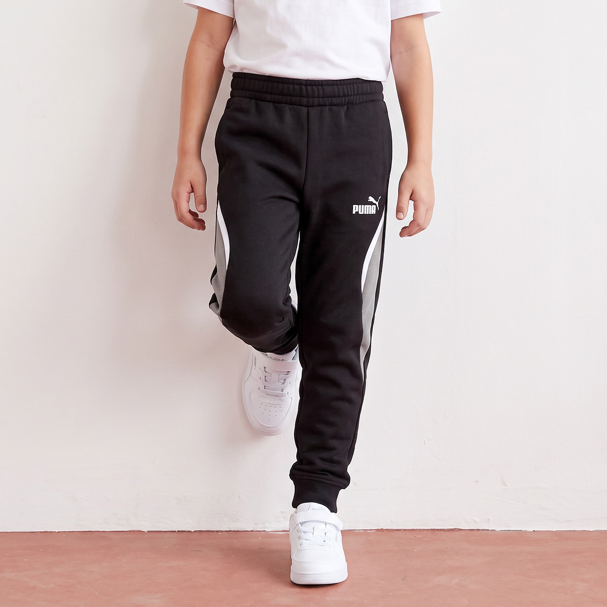 PUMA Elasticated Waist Joggers with Colourblock Design-boys-clothing-bottoms-joggersandtrackpants-image-1