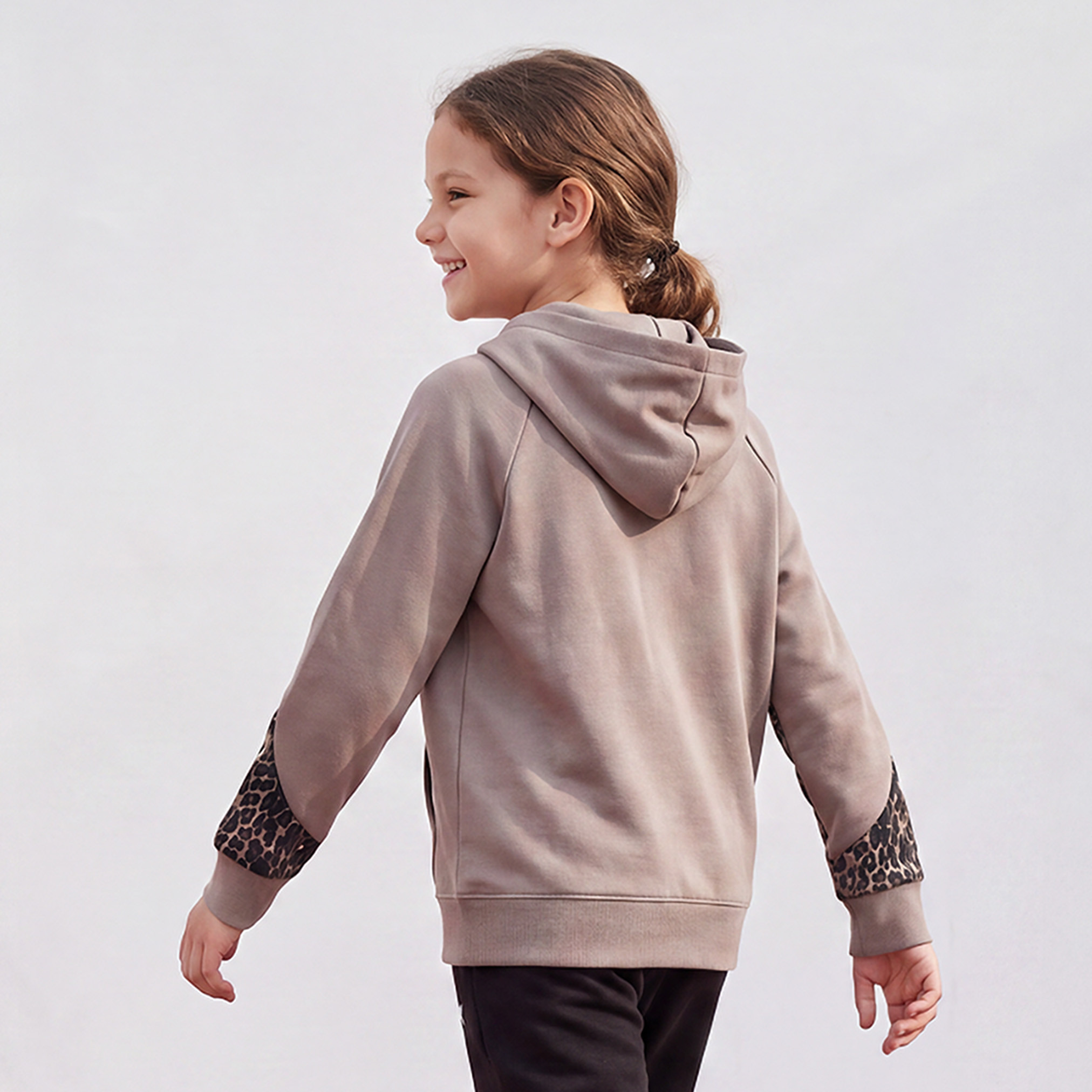 PUMA Hooded Hoodie-girls-clothing-sweatshirts-image-3