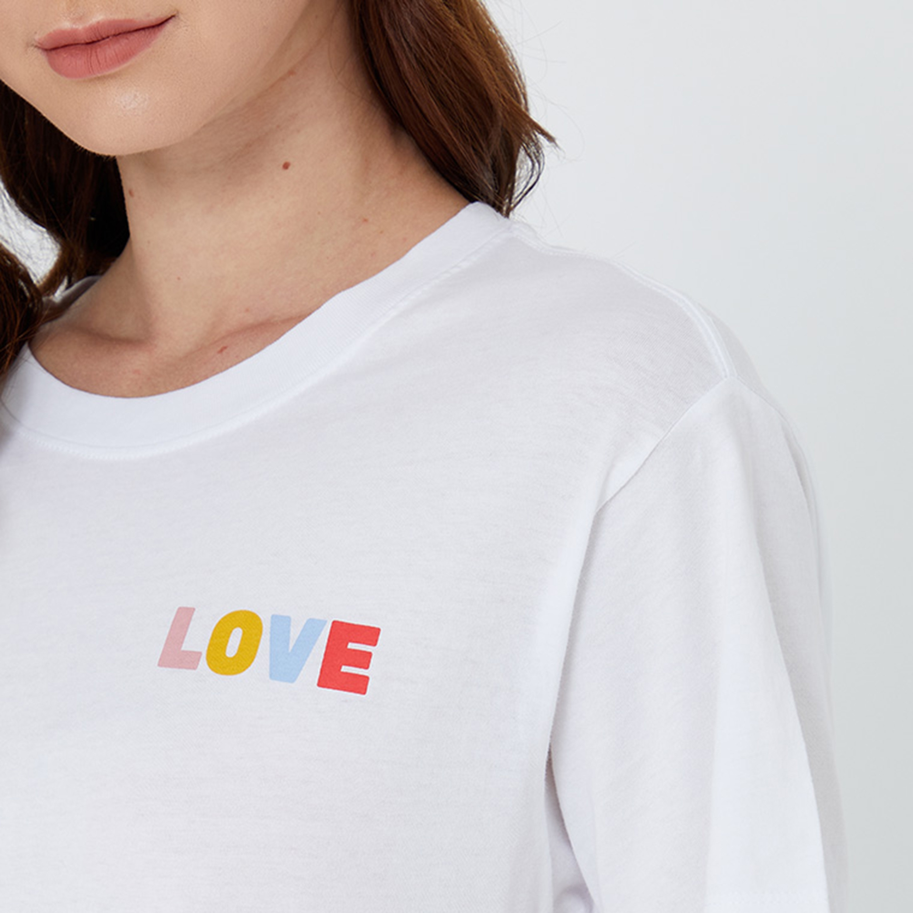Levi's Printed Round Neck Short Sleeves Women's T-Shirt-women-clothing-tshirts-image-3