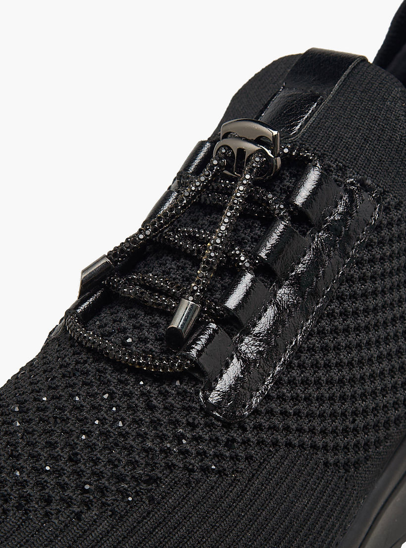 حذاء سنيكرز مزين سهل الارتداء للنساء من لو كونفورت-women-shoes-sneakers-image-5