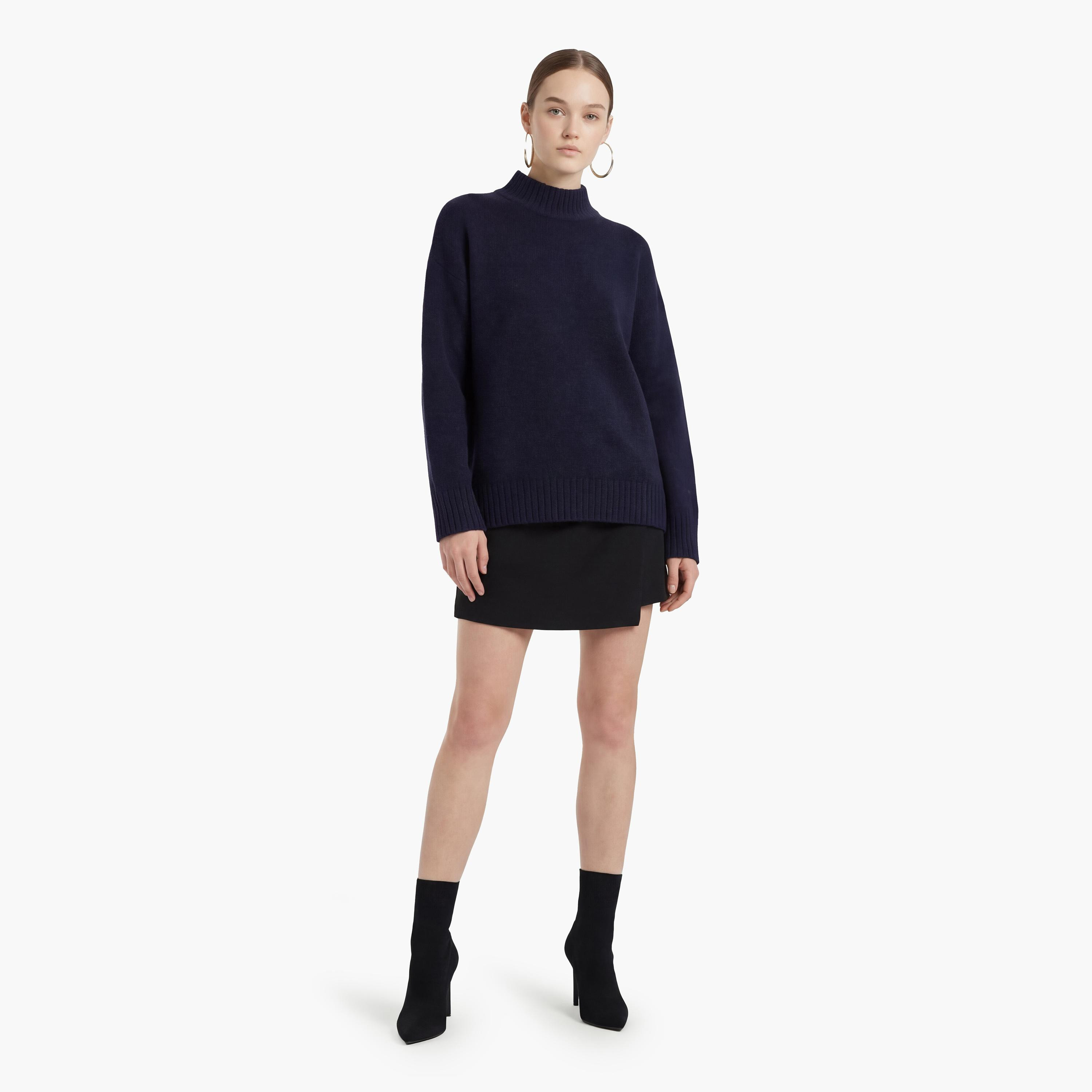 كنزة نسائية بياقة عالية من كوتون-women-winterwear-cardigansandjumpers-jumpers-image-2