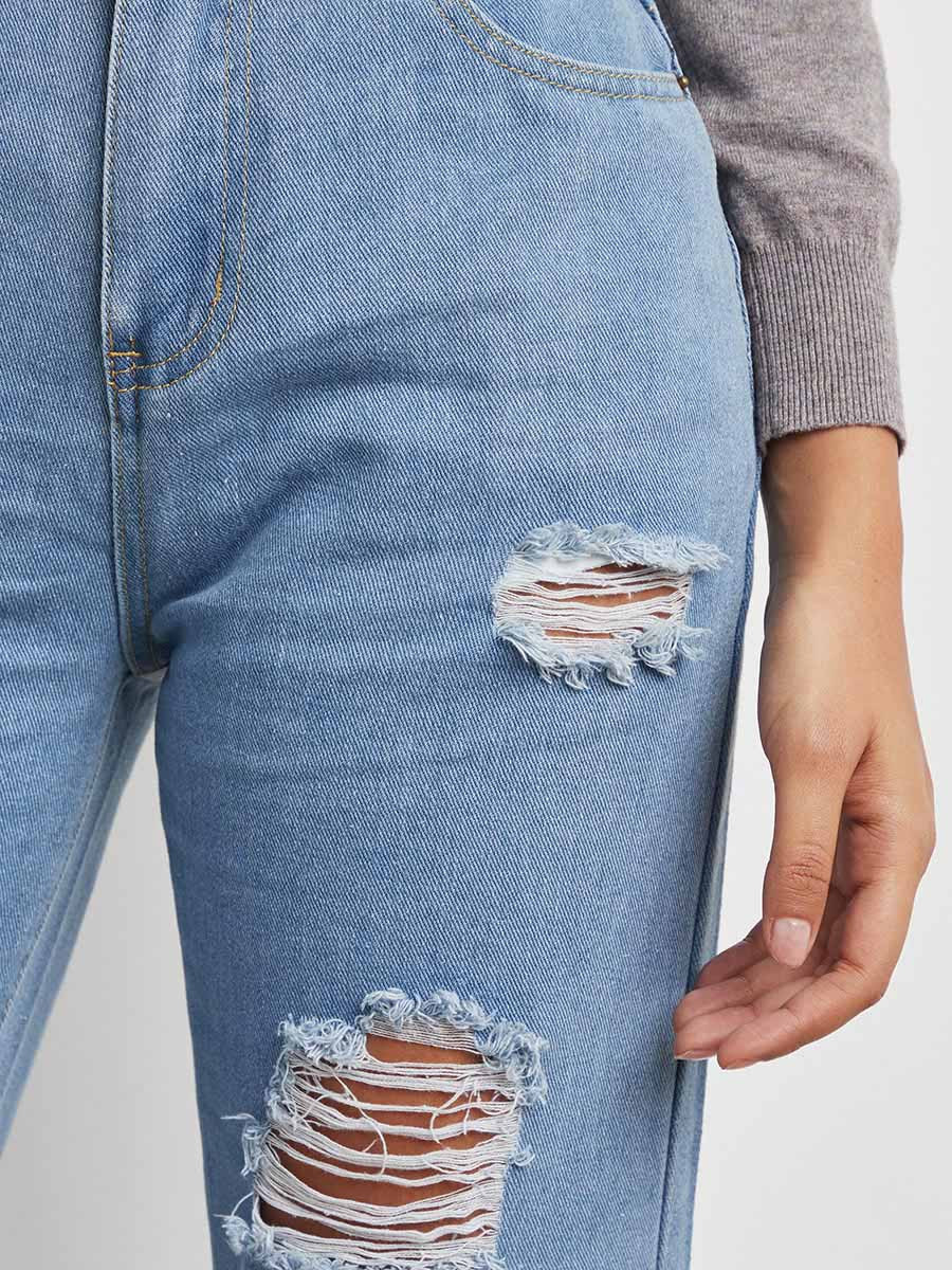 بنطلون قصير بتصميم ممزّق من ستايلي-women-clothing-bottoms-jeans-image-4