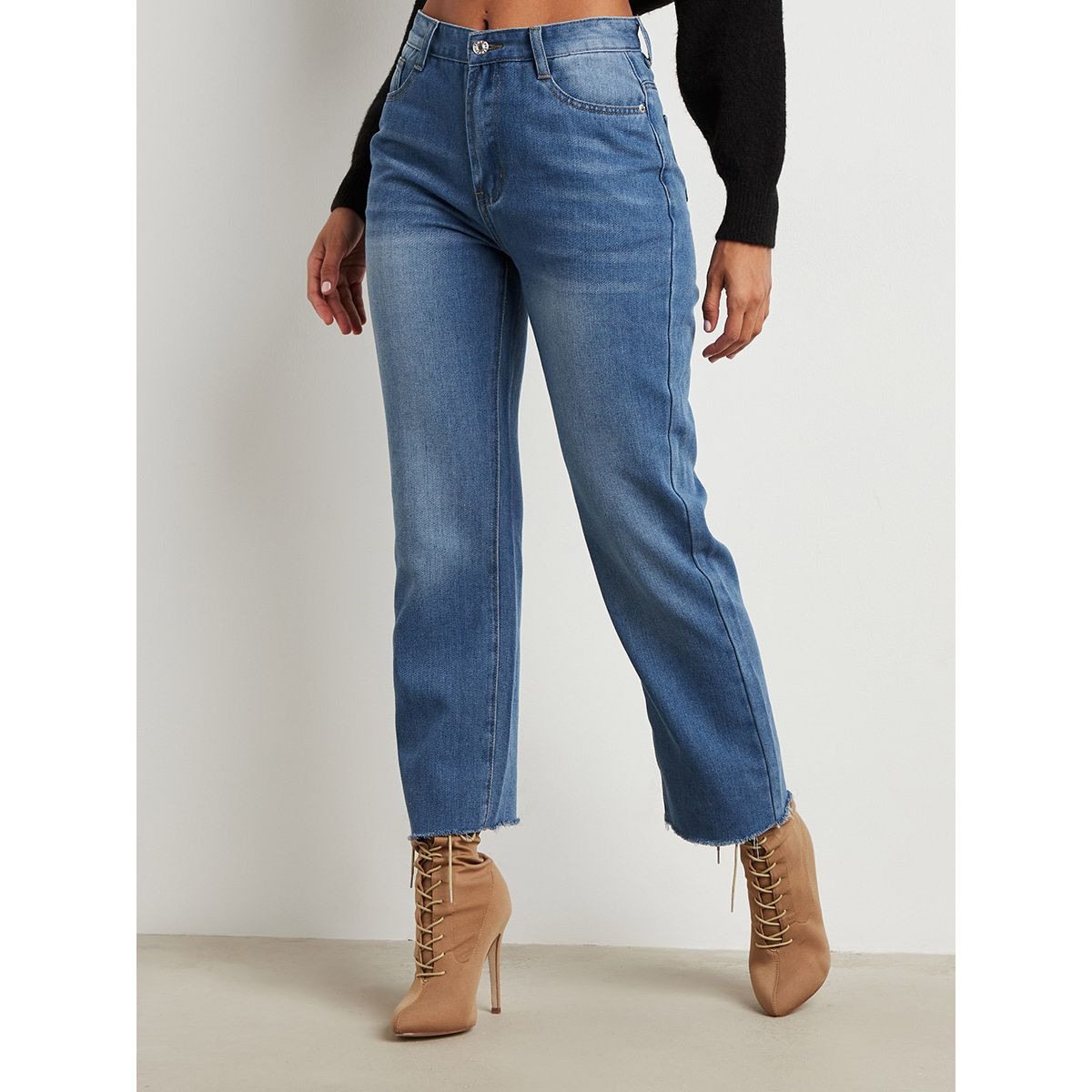 بنطلون جينز بقصة واسعة من ستايلي-women-clothing-bottoms-jeans-image-1