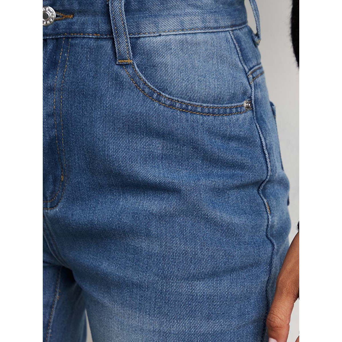 بنطلون جينز بقصة واسعة من ستايلي-women-clothing-bottoms-jeans-image-3
