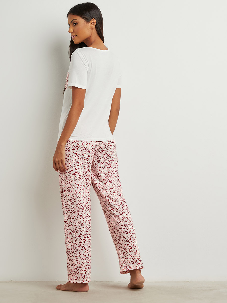 مجموعة من تيشيرت مطبوع وبنطلون بيجاما من ستايلي-women-clothing-nightwear-pyjamas-bottoms-image-3