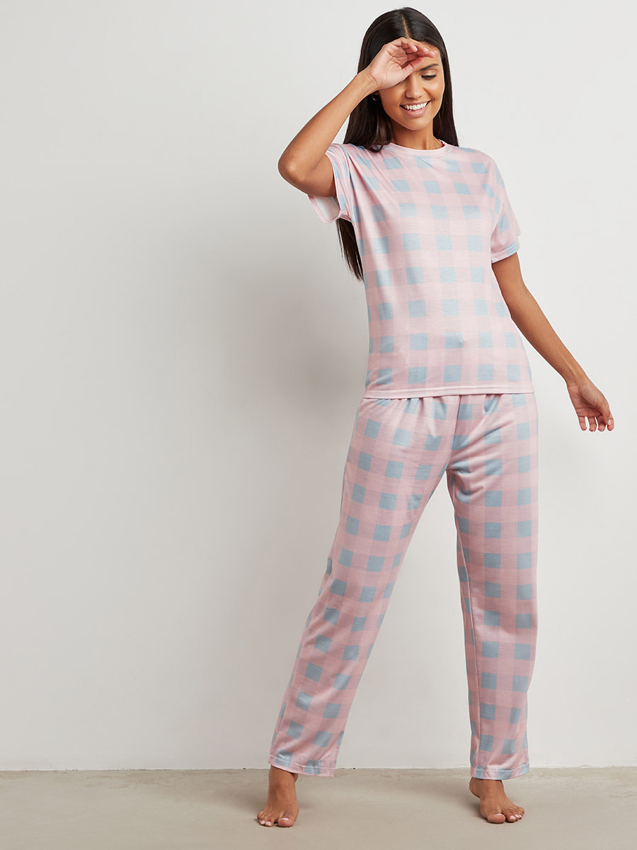 مجموعة من تيشيرت مطبوع وبنطلون بيجاما من ستايلي-women-clothing-nightwear-pyjamas-bottoms-image-2