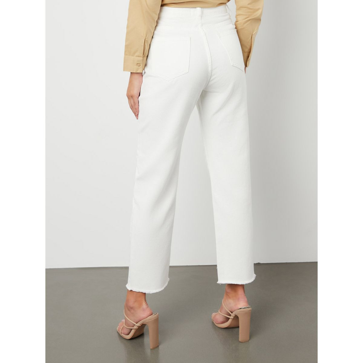بنطال جينز بخصر عالي من ستايلي-women-clothing-bottoms-jeans-image-4