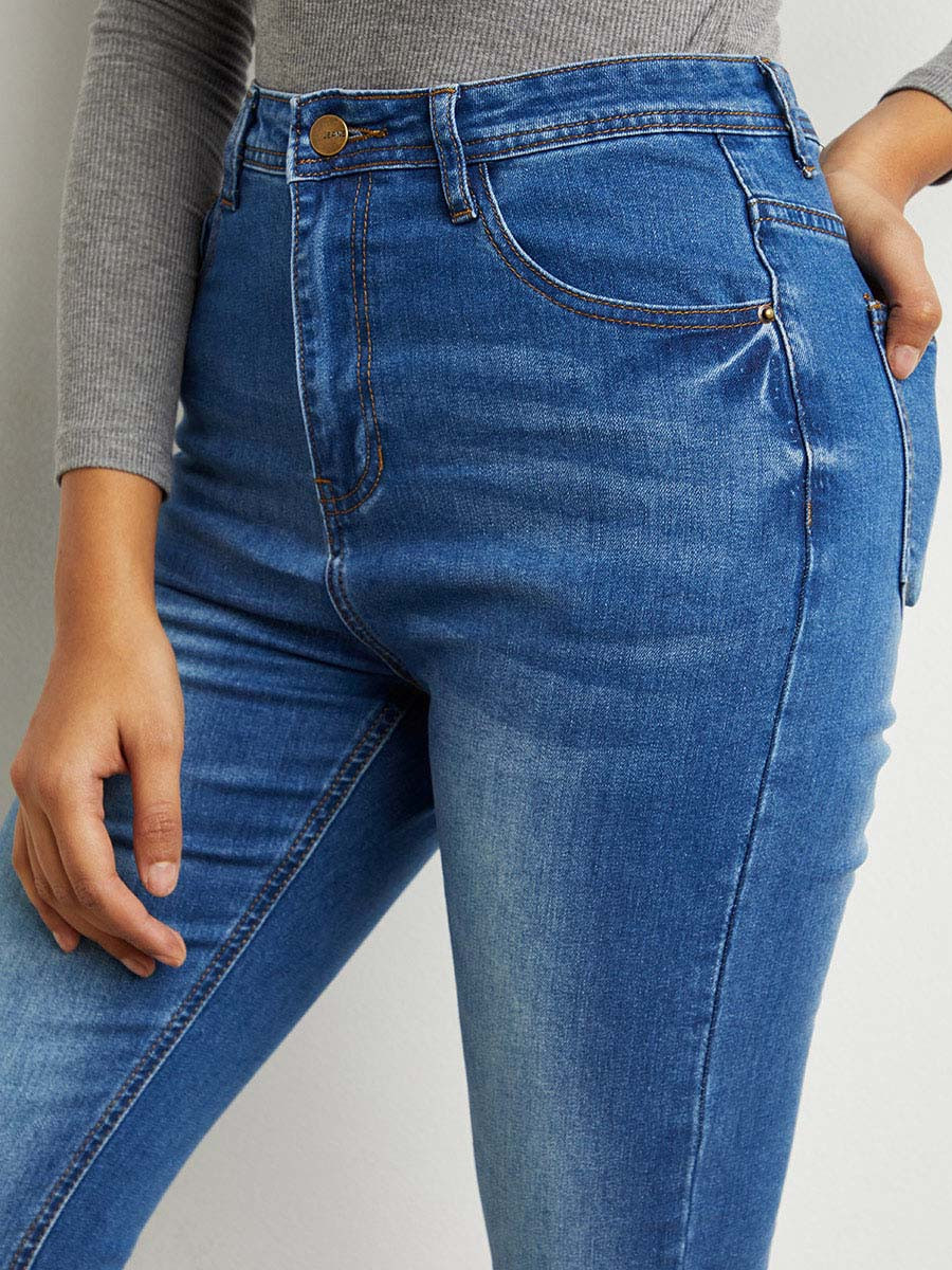 Styli Slash Knee Raw Hem Cropped Slim Fit Jeans-women-clothing-bottoms-jeans-image-4