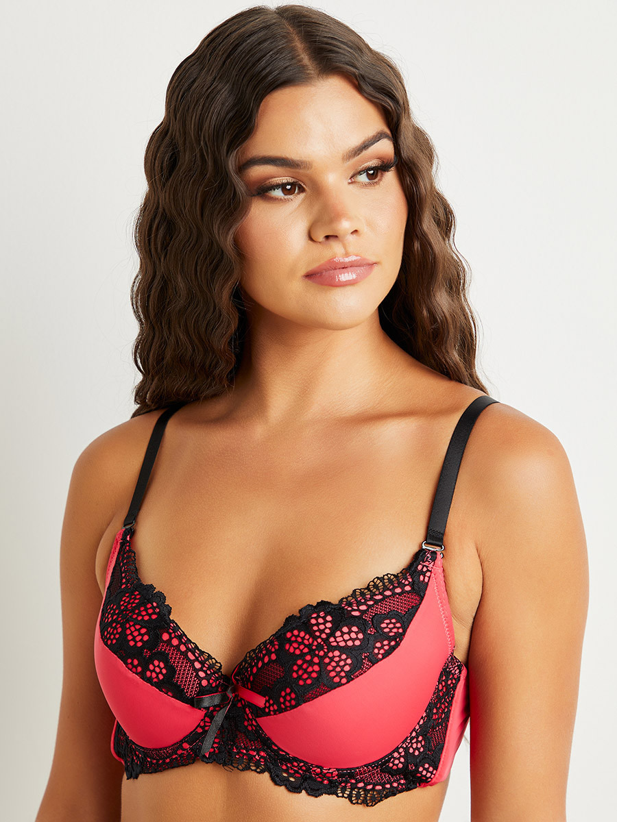 مجموعة من صدرية بتفاصيل دانتيل وثونج من ستايلي-women-clothing-lingerie-bras-image-2