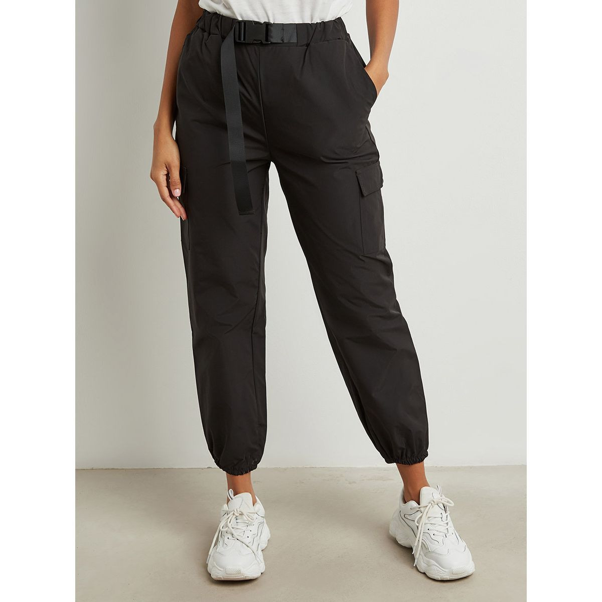 بنطلون رياضي بحزام خصر من ستايلي-women-clothing-bottoms-joggers-image-1