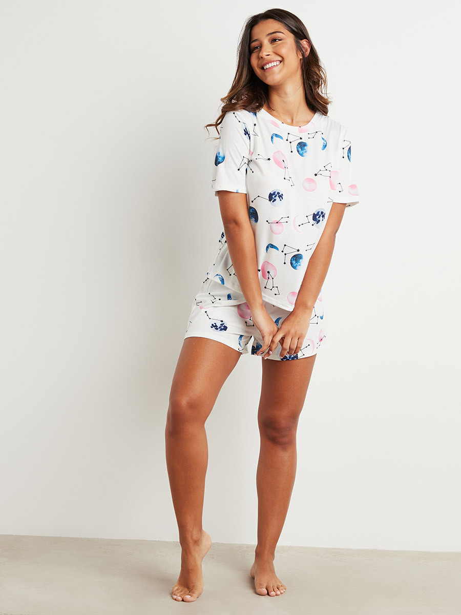 Styli AOP Constellation Print Round Neck T-shirt and Shorts Set-women-clothing-nightwear-pyjamas-bottoms-image-2