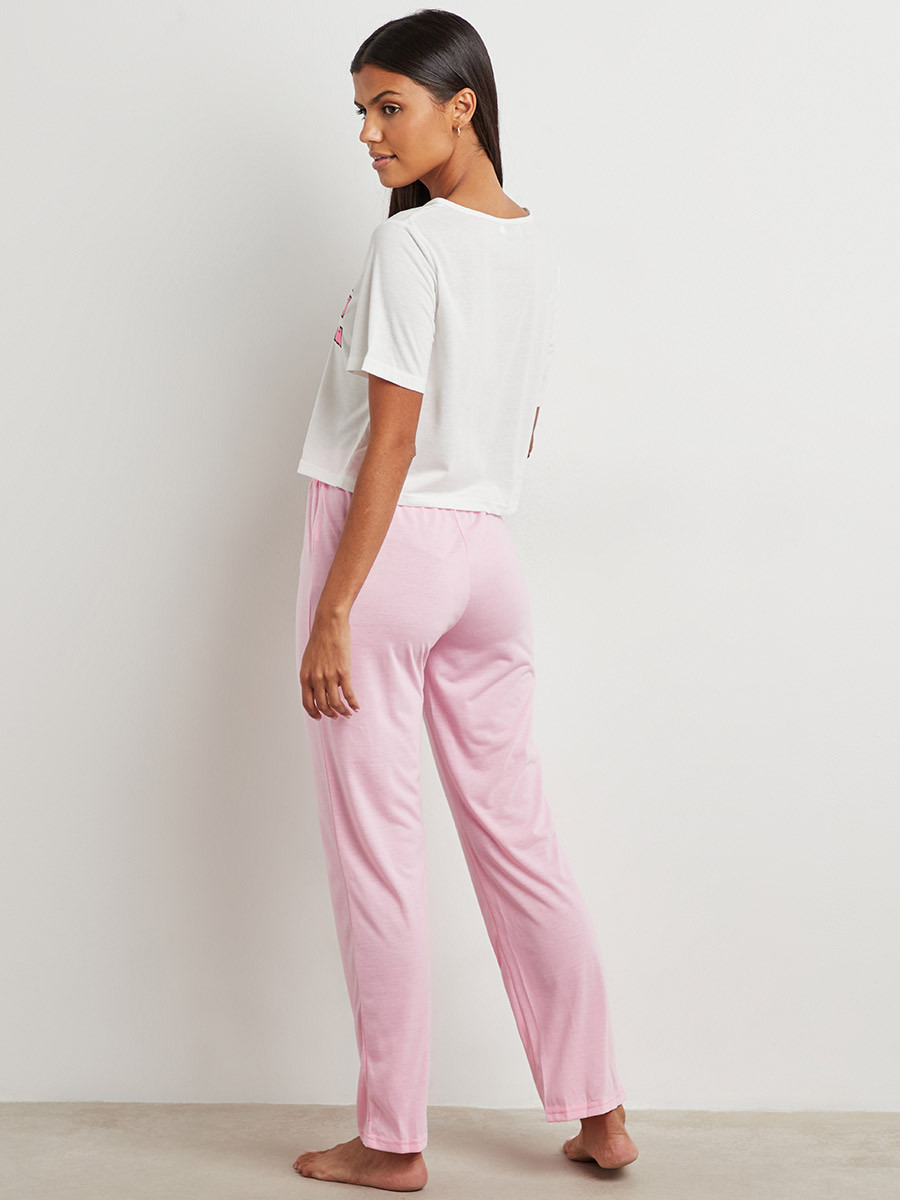 مجموعة من تيشيرت مطبوع وبنطلون بيجاما من ستايلي-women-clothing-nightwear-pyjamas-bottoms-image-3