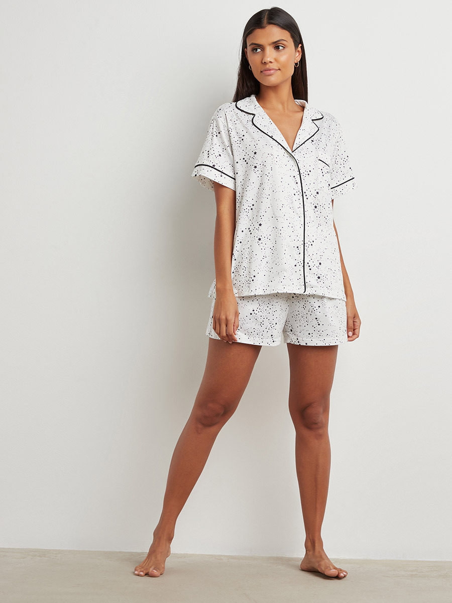 مجموعة من قميص بأزرار وشورت من ستايلي-women-clothing-nightwear-pyjamas-bottoms-image-2