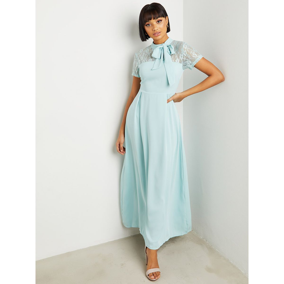 فستان طويل بتفاصيل دانتيل من ستايلي-women-clothing-dresses-image-5