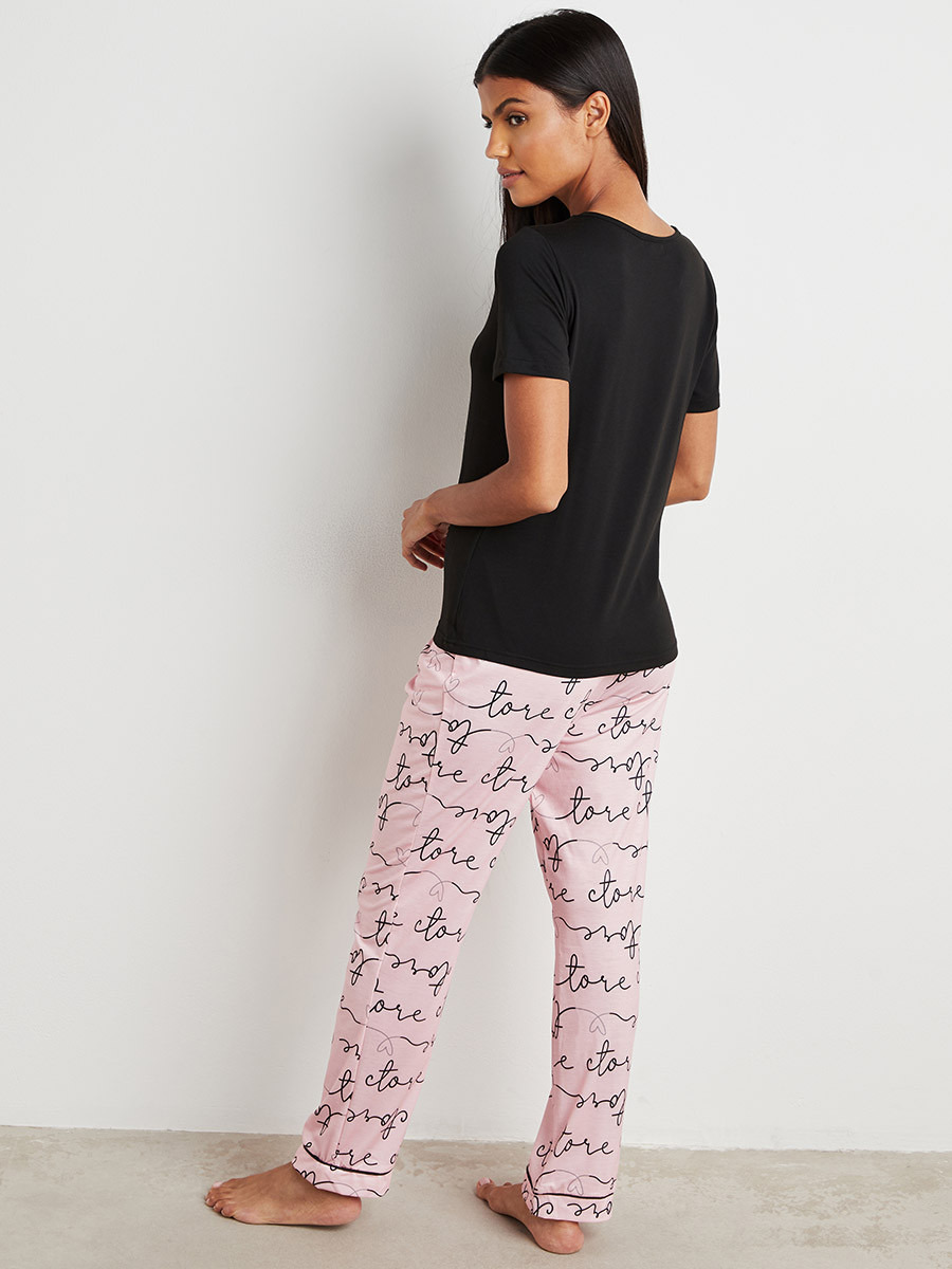 مجموعة من تيشيرت وبنطلون بيجاما من ستايلي-women-clothing-nightwear-pyjamas-bottoms-image-4