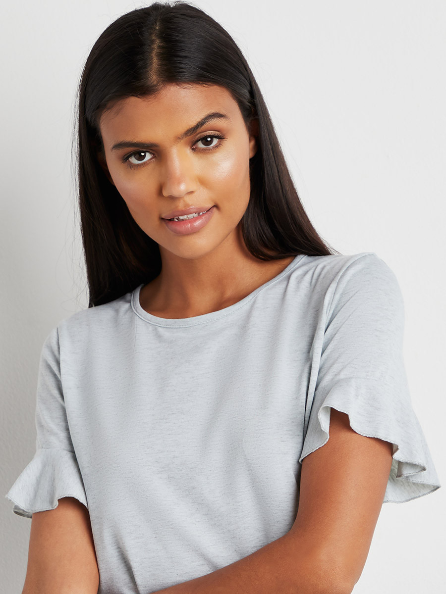 Styli Ruffled Sleeves T-shirt and Snowflake Print Pyjama Set-women-clothing-nightwear-pyjamas-longsets-image-6