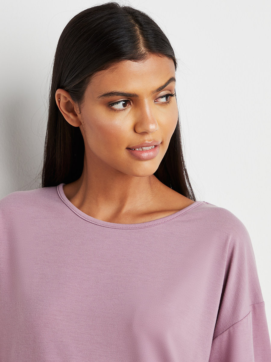 مجموعة من تيشيرت وبنطلون كابري من ستايلي-women-clothing-nightwear-pyjamas-bottoms-image-4