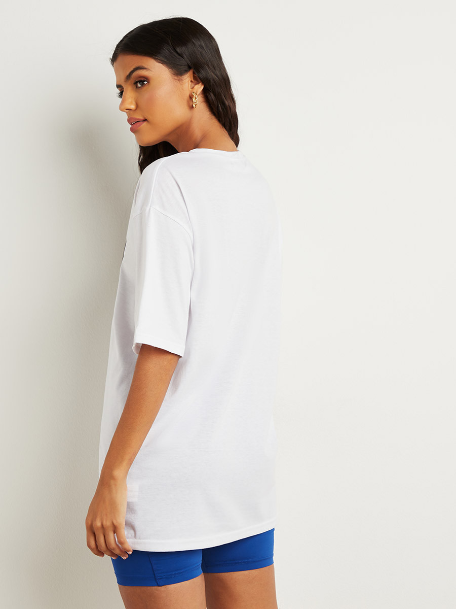 Styli Paris Graphic Printed Oversized Longline T-shirt-women-clothing-tshirts-image-5